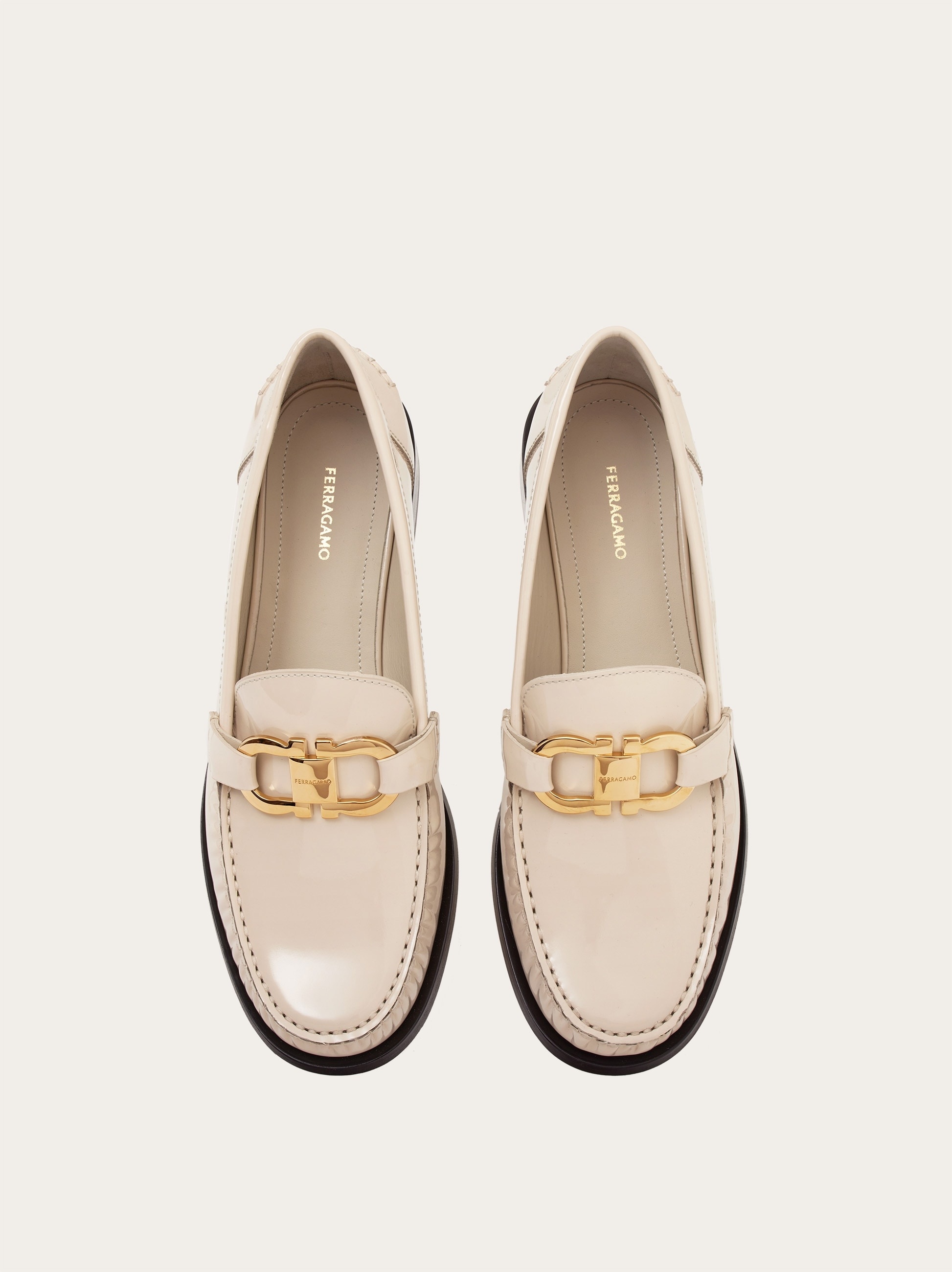Moccasin with Gancini ornament - 2