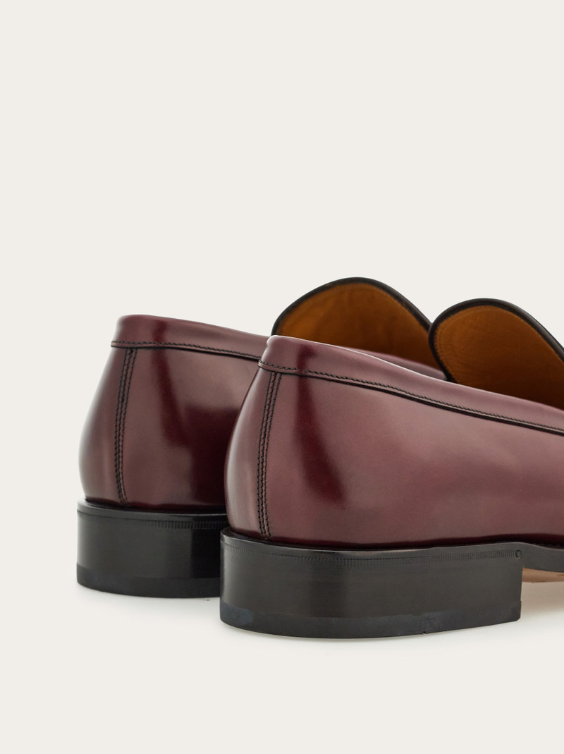 Moccasin with Gancini ornament 3