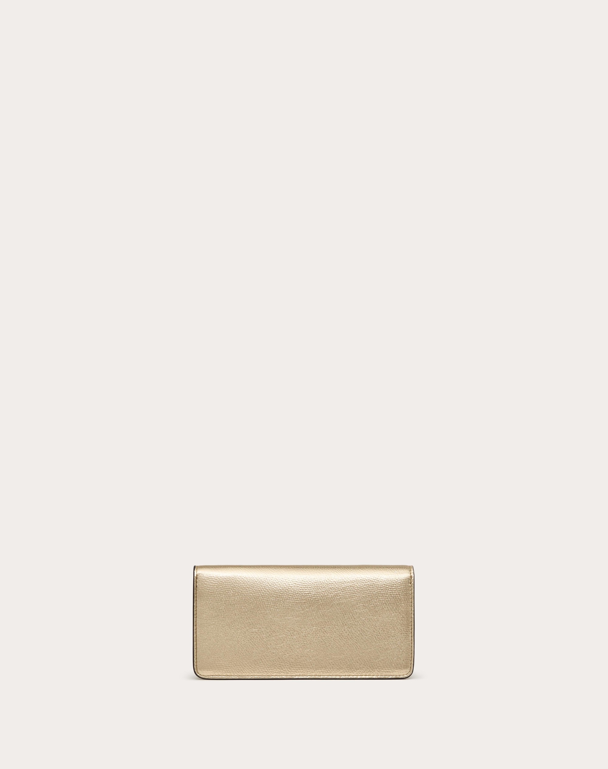 VLOGO SIGNATURE METALLIC GRAINY CALFSKIN WALLET WITH CHAIN - 4