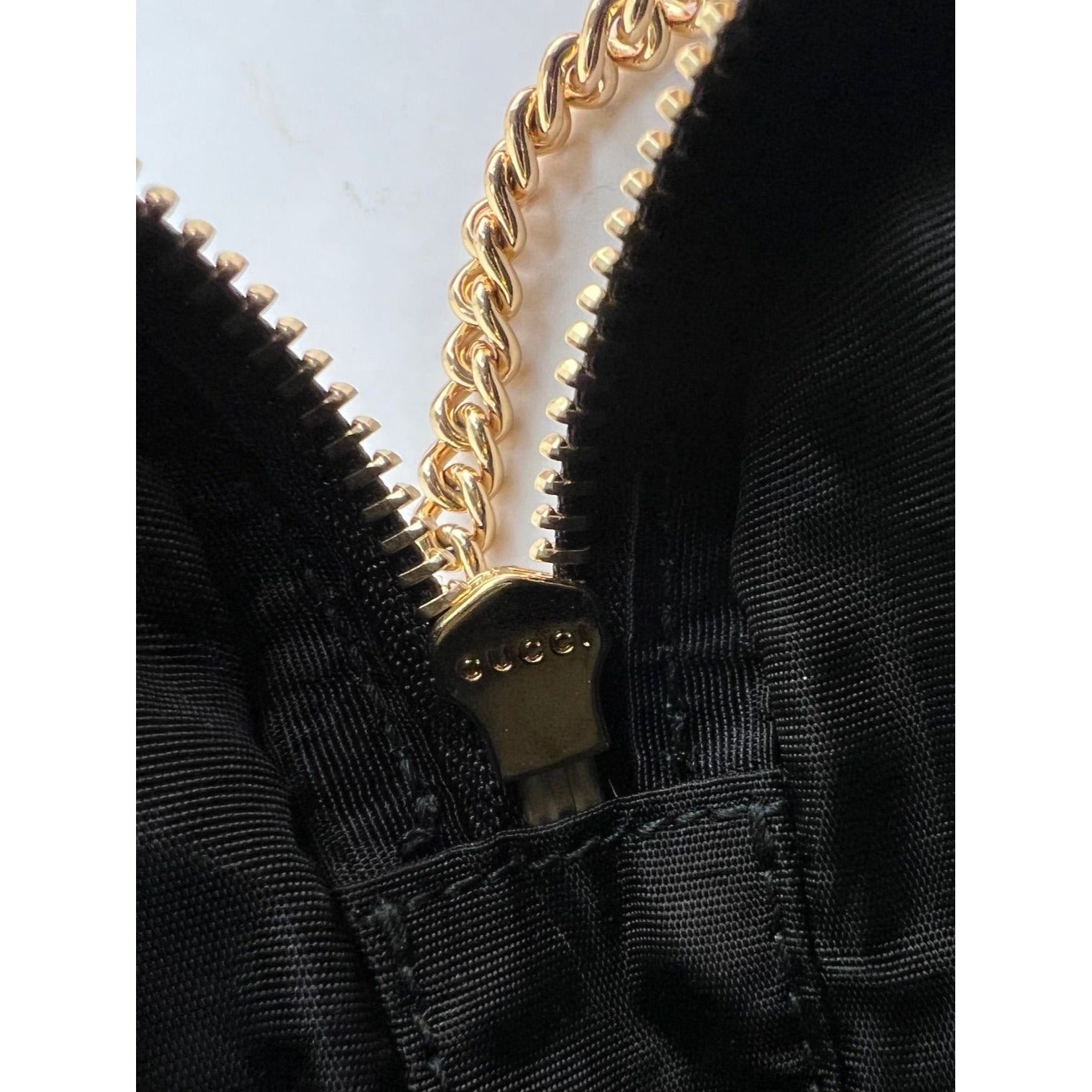 Gucci GG Marmont Super Mini lack Calfskin Crossbody Bag - 6