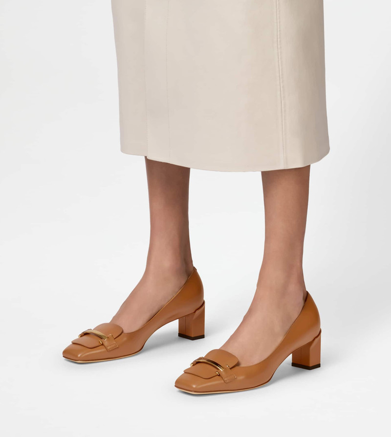 PUMPS IN LEATHER - BROWN 7