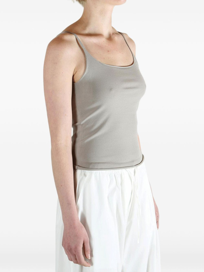 spaghetti-strap top 3