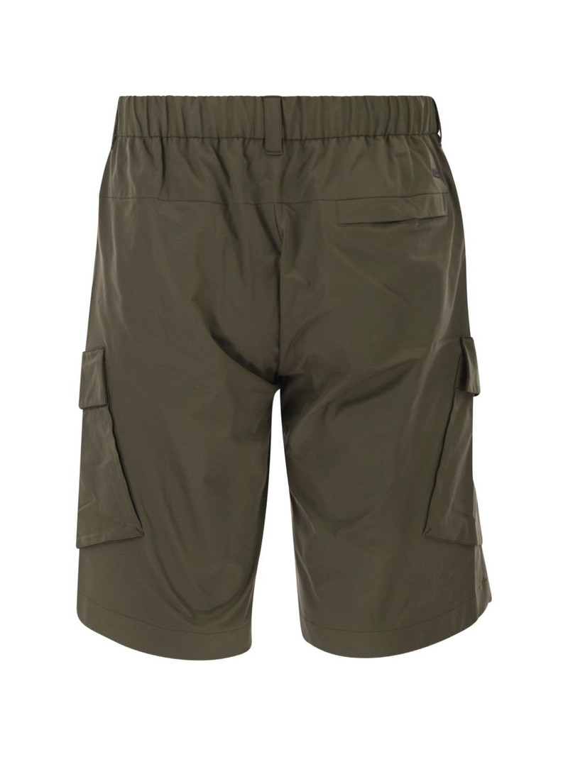 Herno cargo shorts outlook