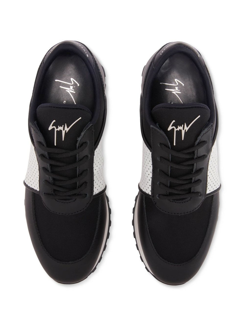 Jimi Running sneakers 4