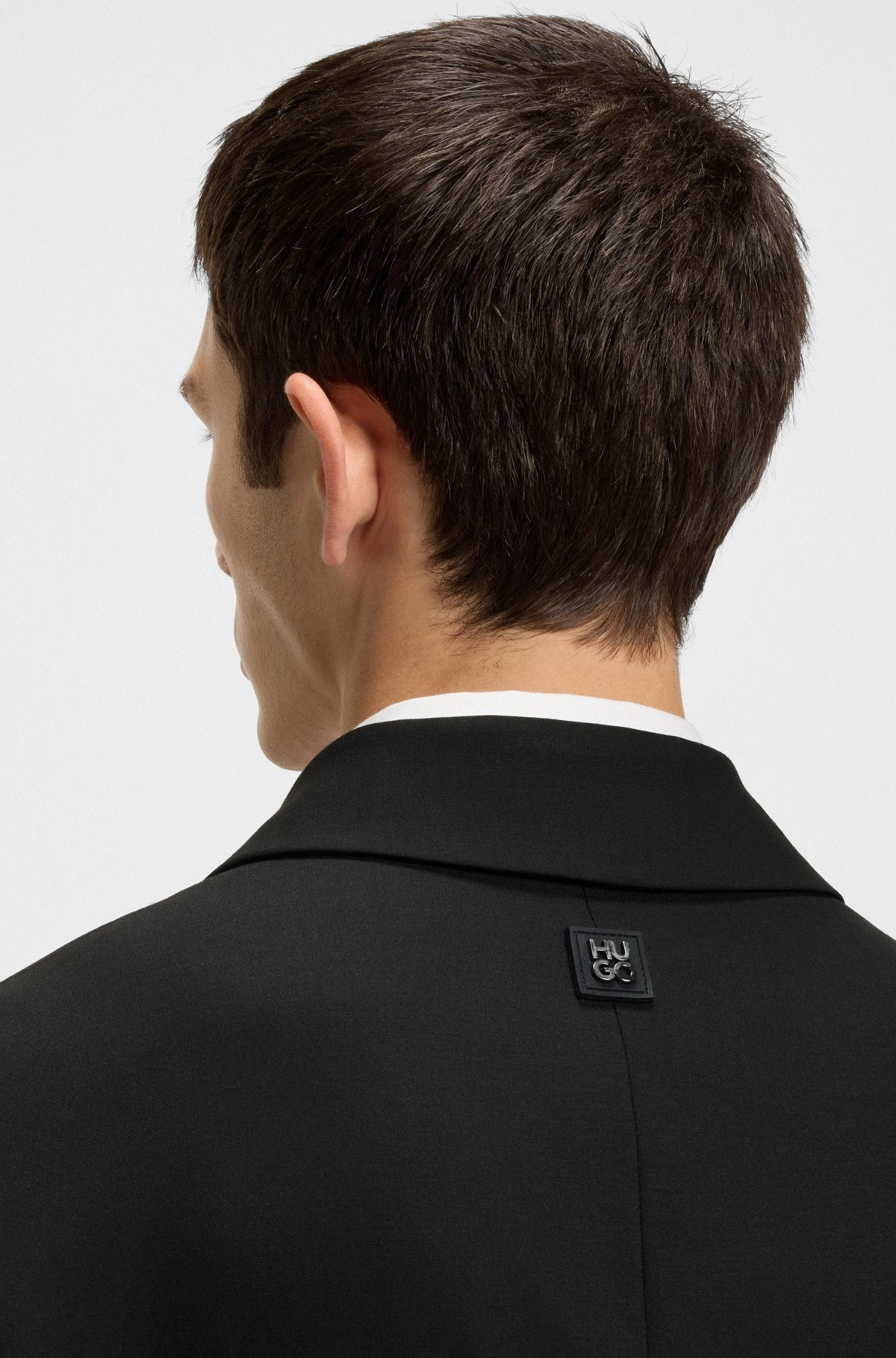 SLIM-FIT JACKET IN PERFORMANCE-STRETCH FABRIC - 6