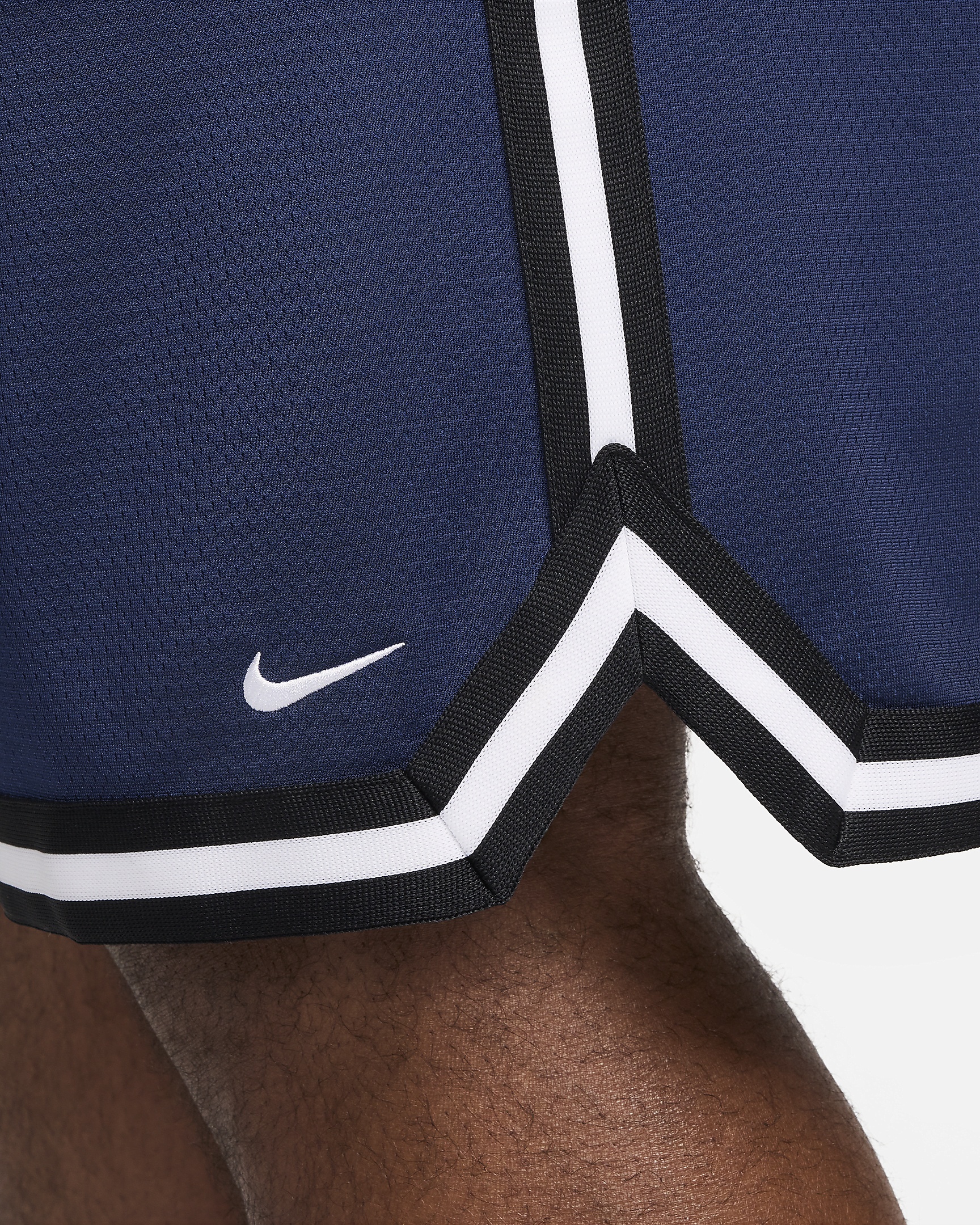 Nike DNA Men's Dri-FIT 8" Basketball Shorts - 13