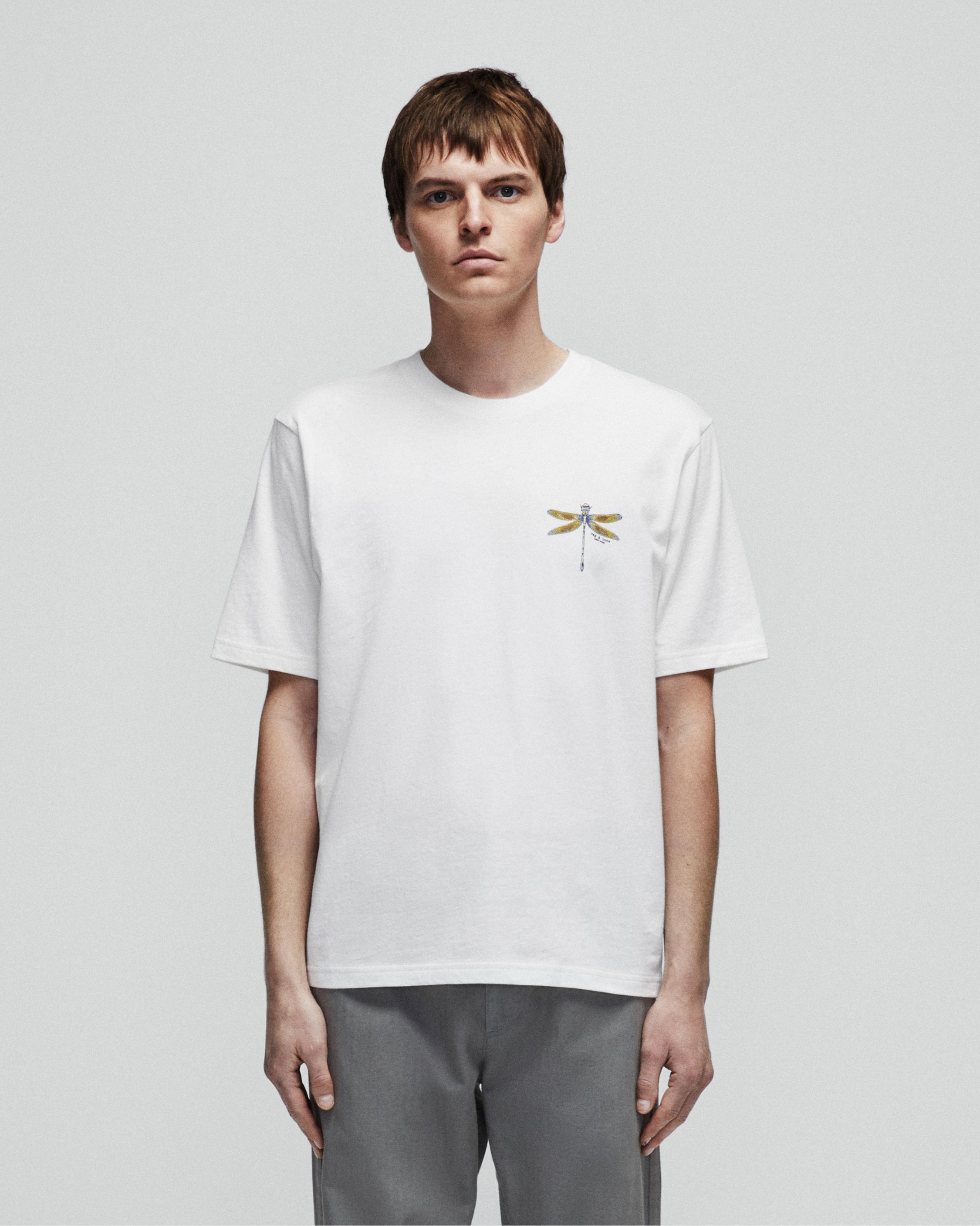 Dragonfly Graphic Tee
Organic Cotton T-Shirt - 4