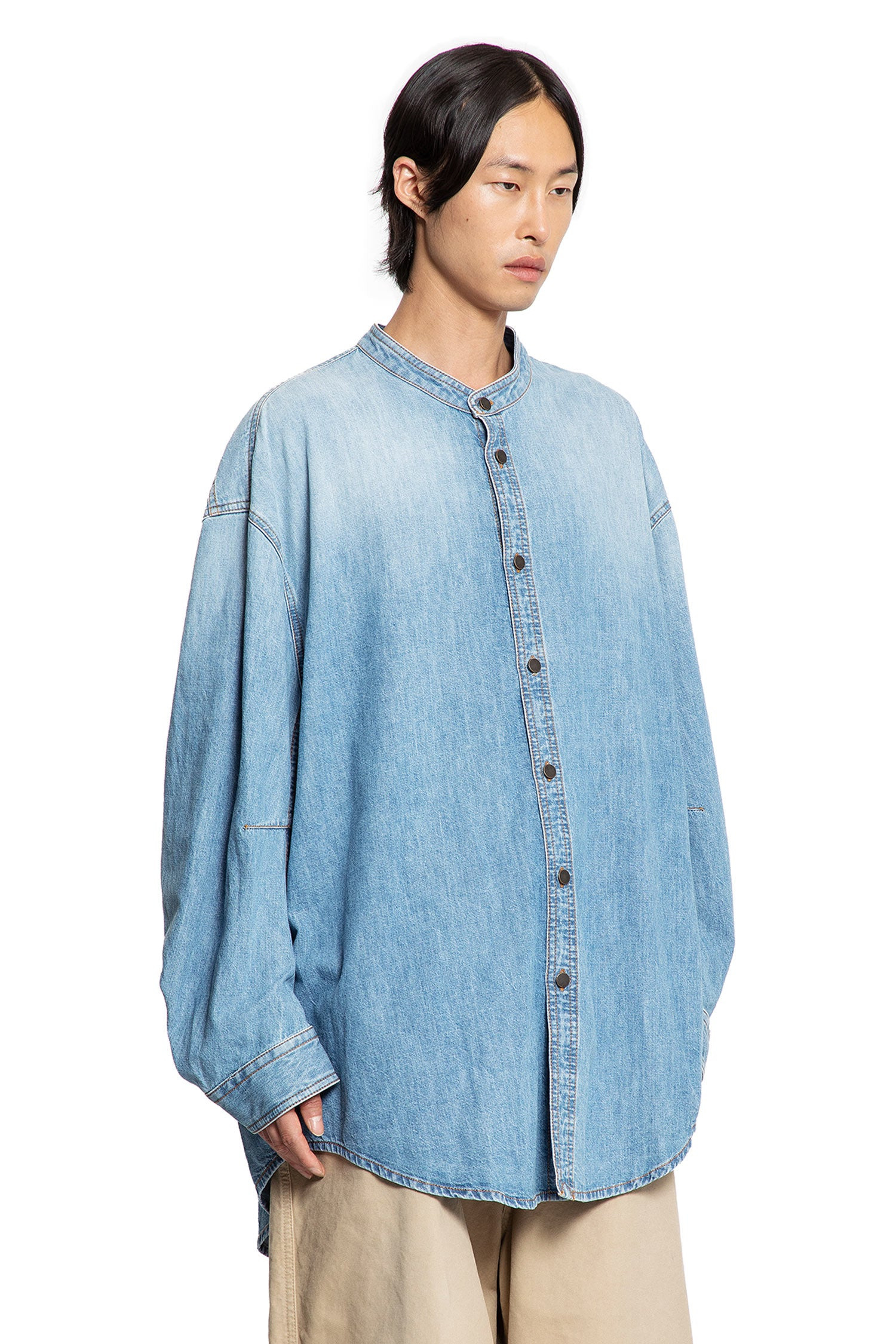 Oversized-Denim-Shirt - 2