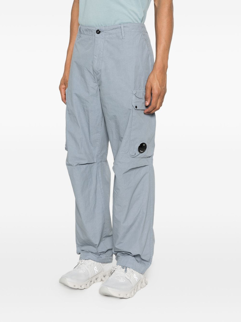 cargo pocket shorts 3