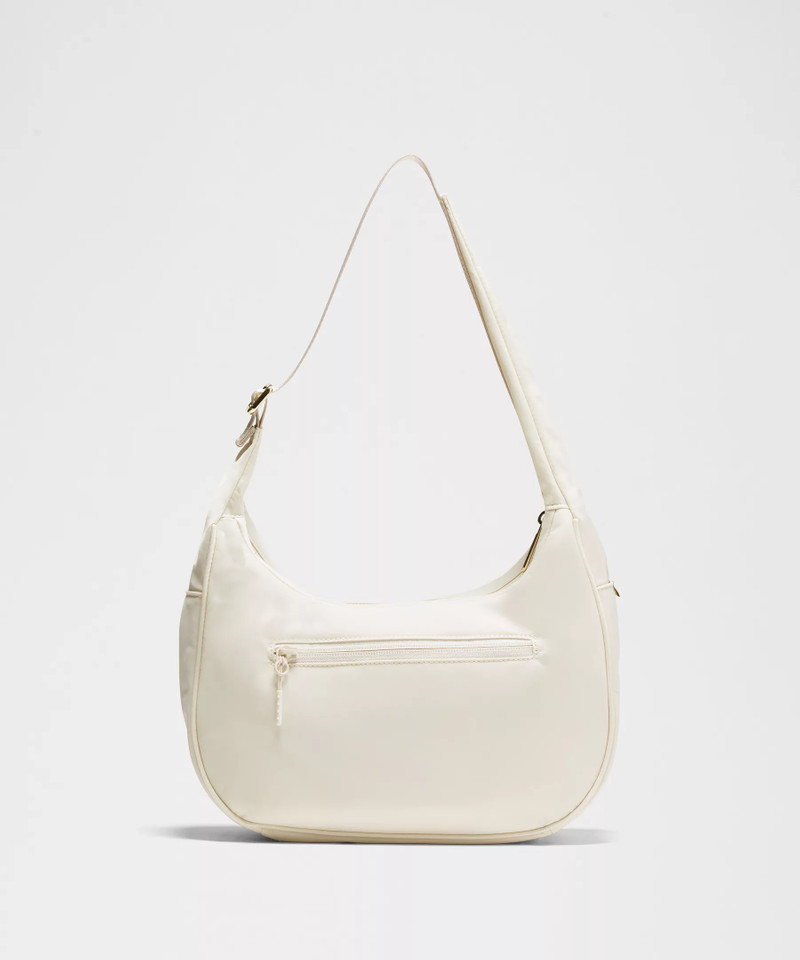 City Essentials Shoulder Bag 4L 3