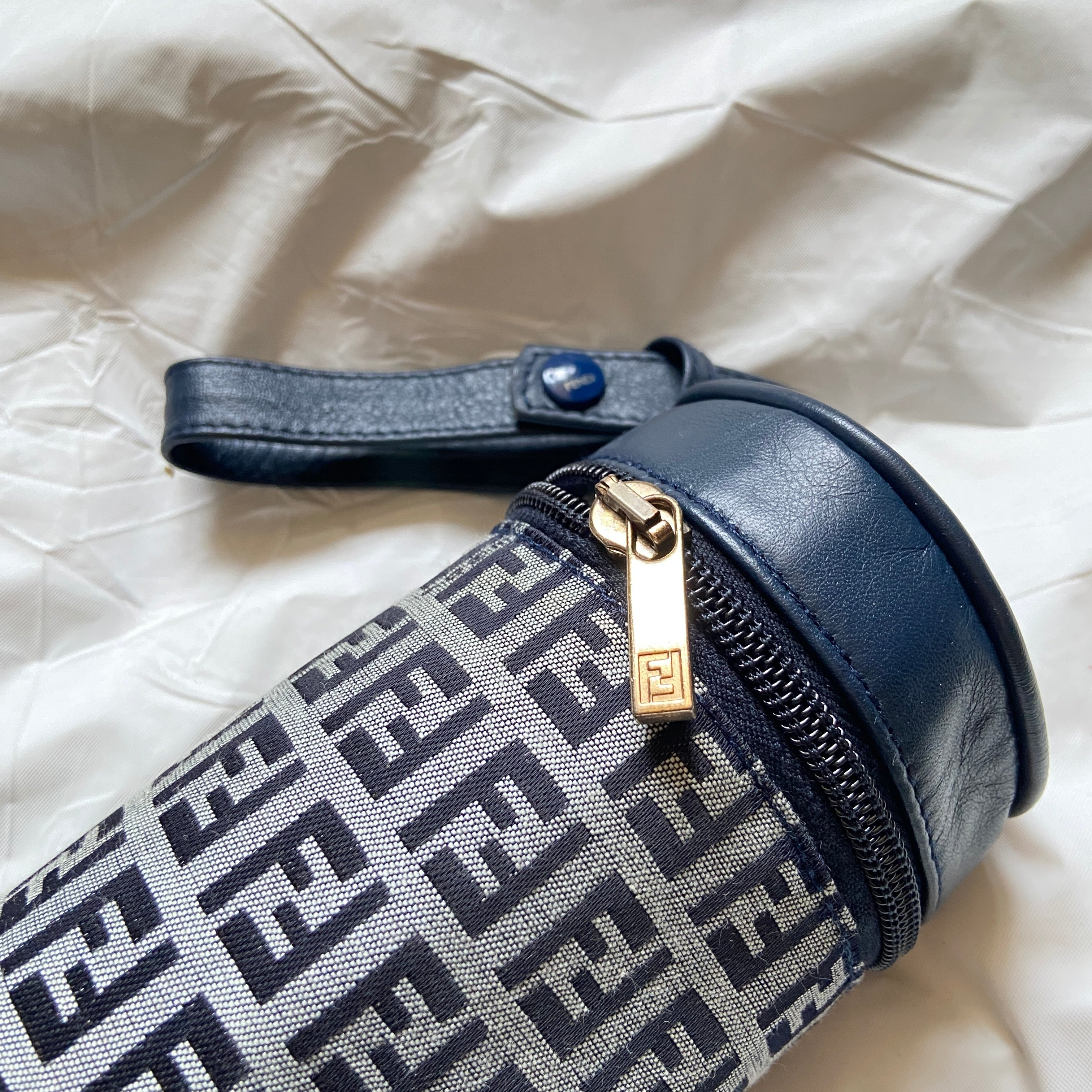 zOthers - Fendi beer can insulated bag - 4