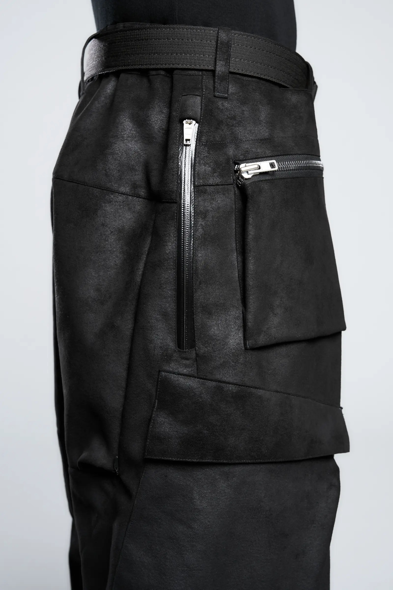 P38-TO Scrim Laced Ultra-Microfiber Cargo Pant Black - 22