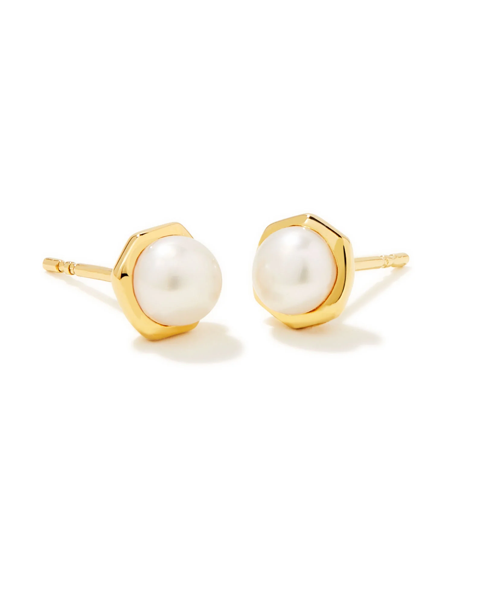Davie Pearl 18k Gold Vermeil Stud Earrings in Freshwater Cultured Pearl - 1