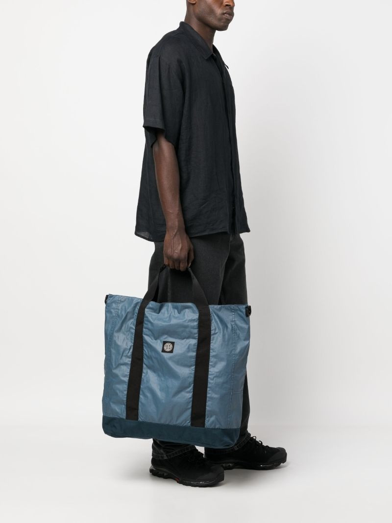 Stone Island logo-patch tote bag outlook