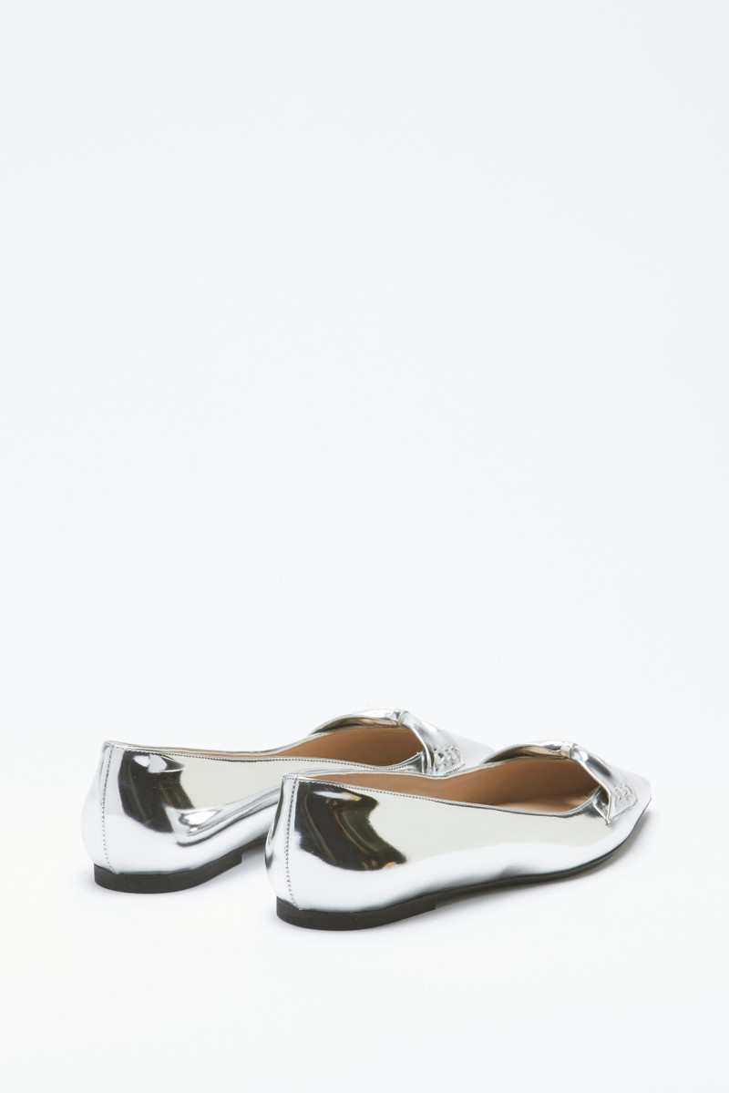 BOW-EMBELLISHED BALLET PUMPS 3