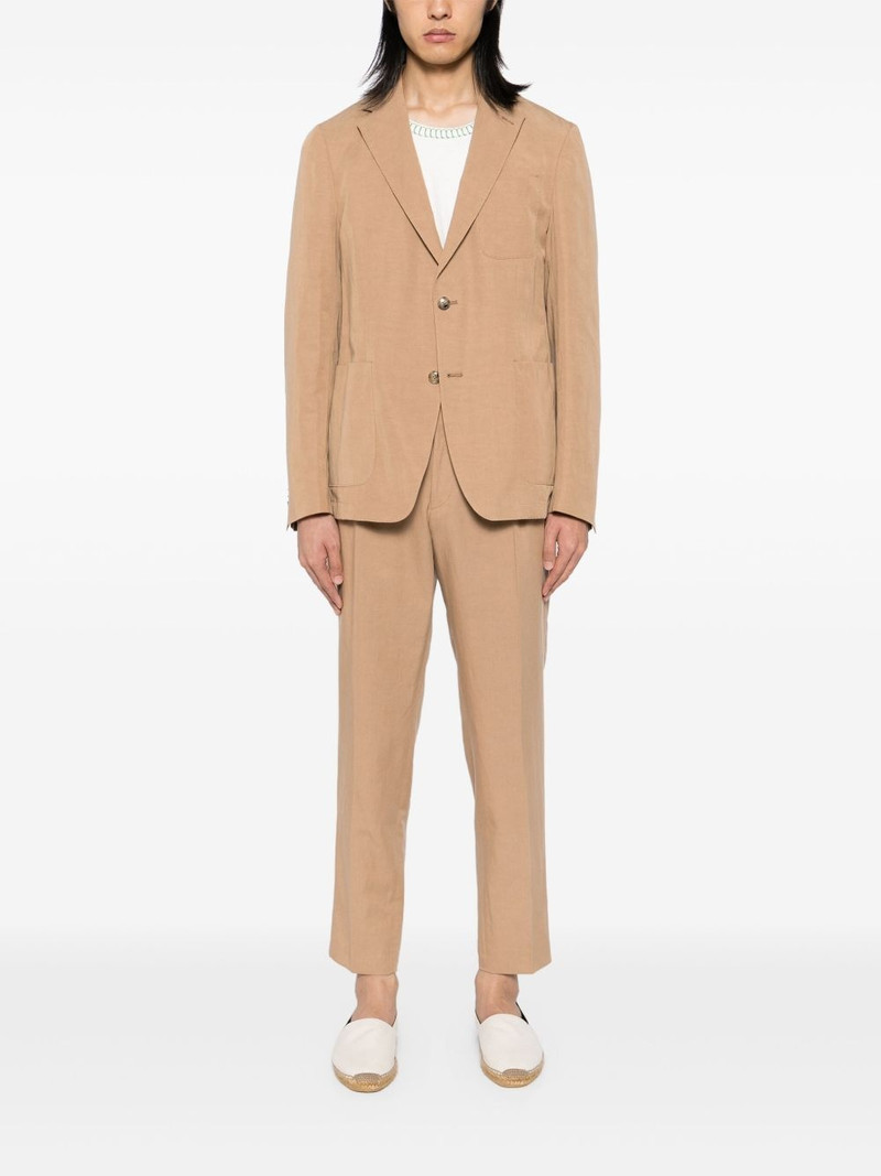 BOSS single-breasted suit outlook