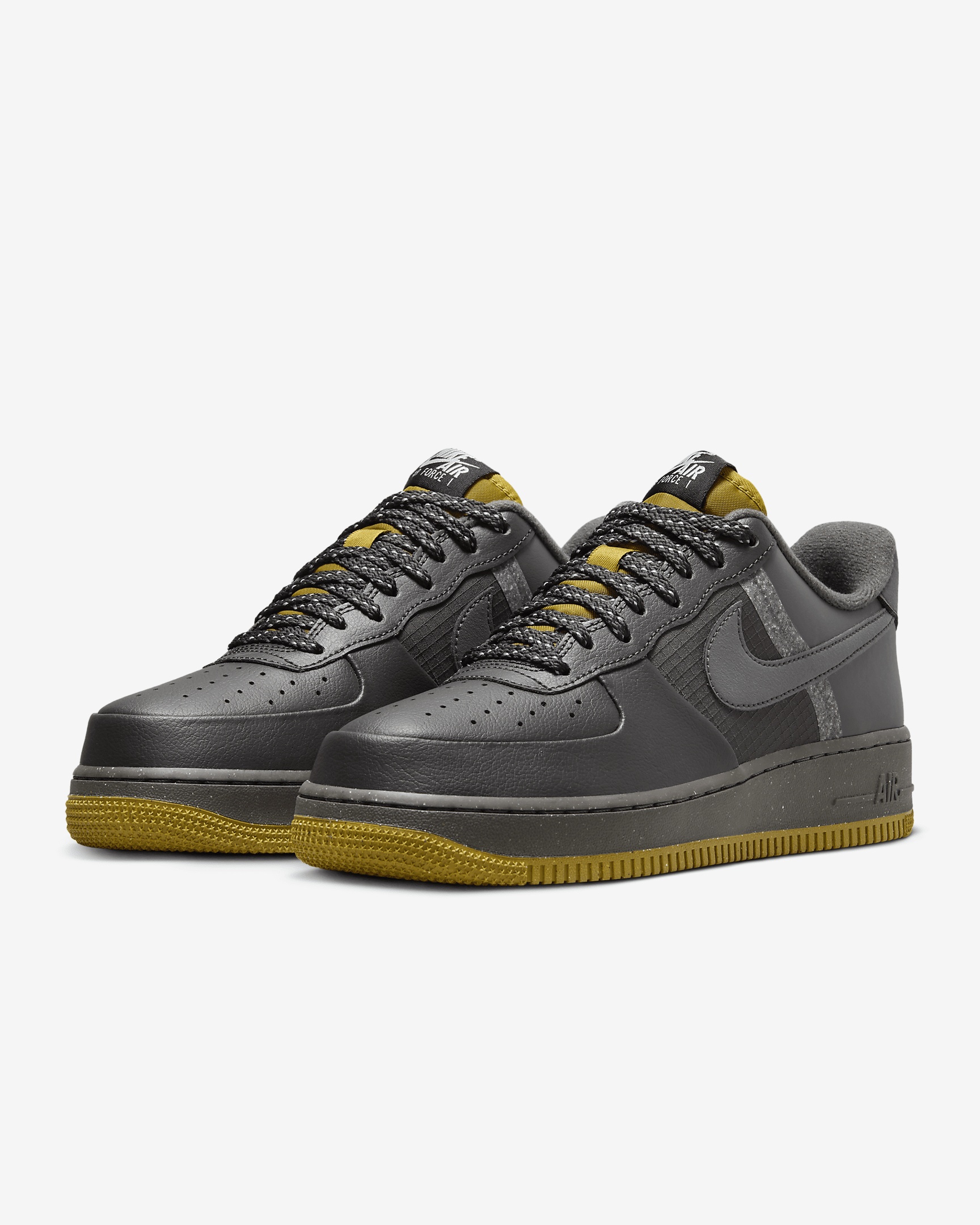 Nike Men's Air Force 1 '07 LV8 Shoes - 5