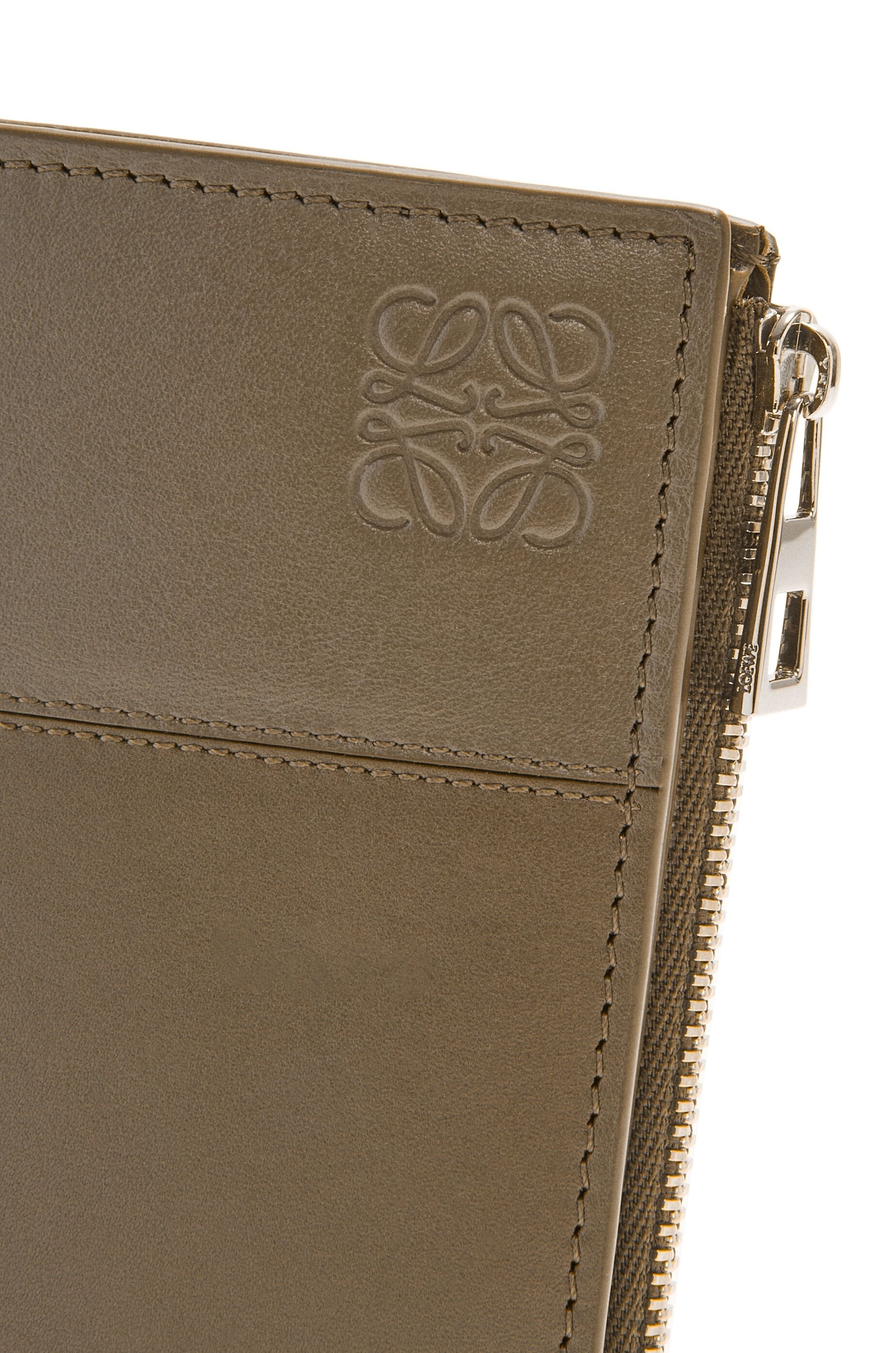 Slim compact wallet in shiny calfskin - 5