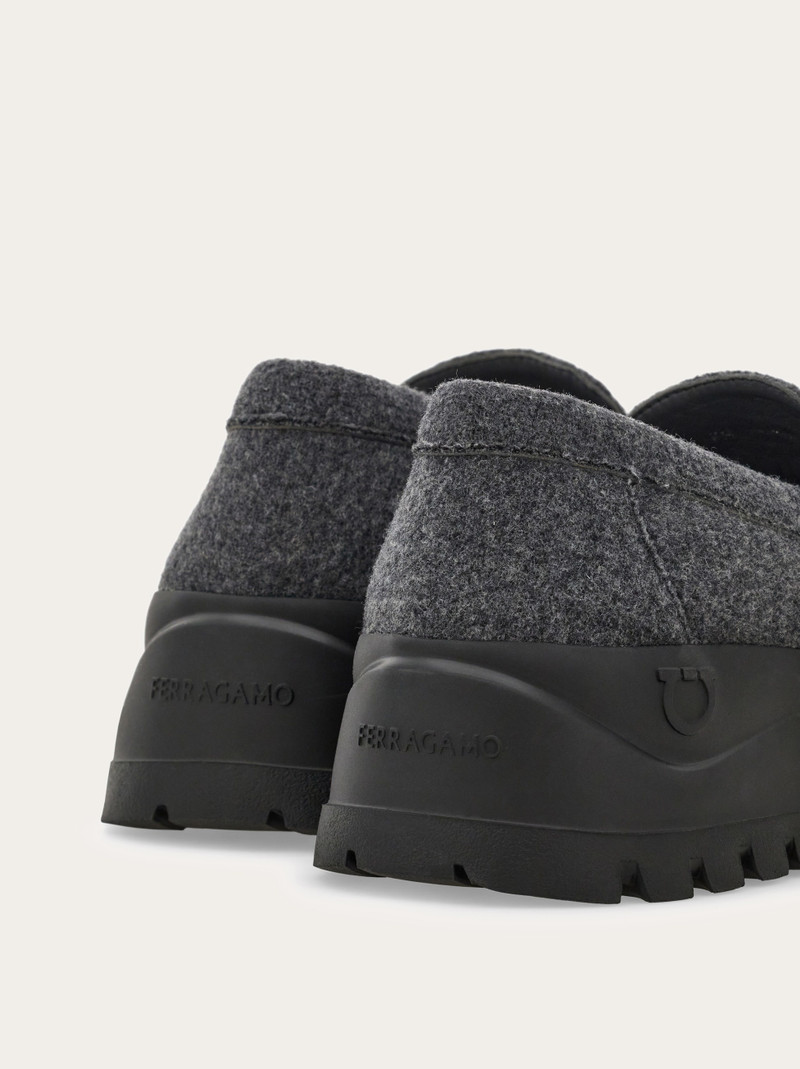 Penny loafer 4