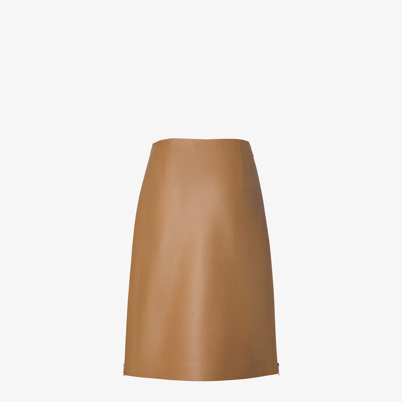 Skirt Brown leather skirt with Selleria stitching. 2