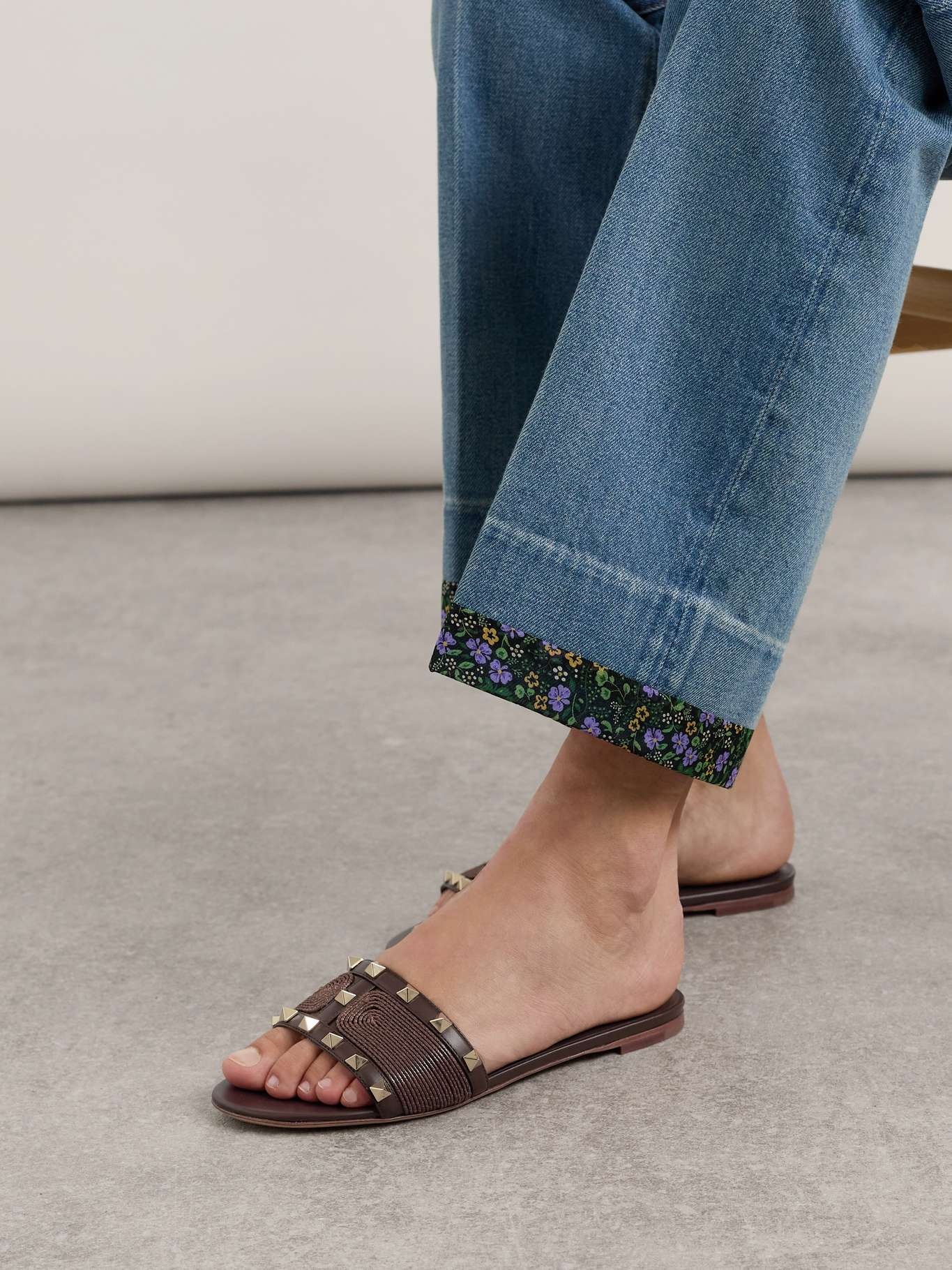 Rockstud raffia and leather slides Dark brown - 2
