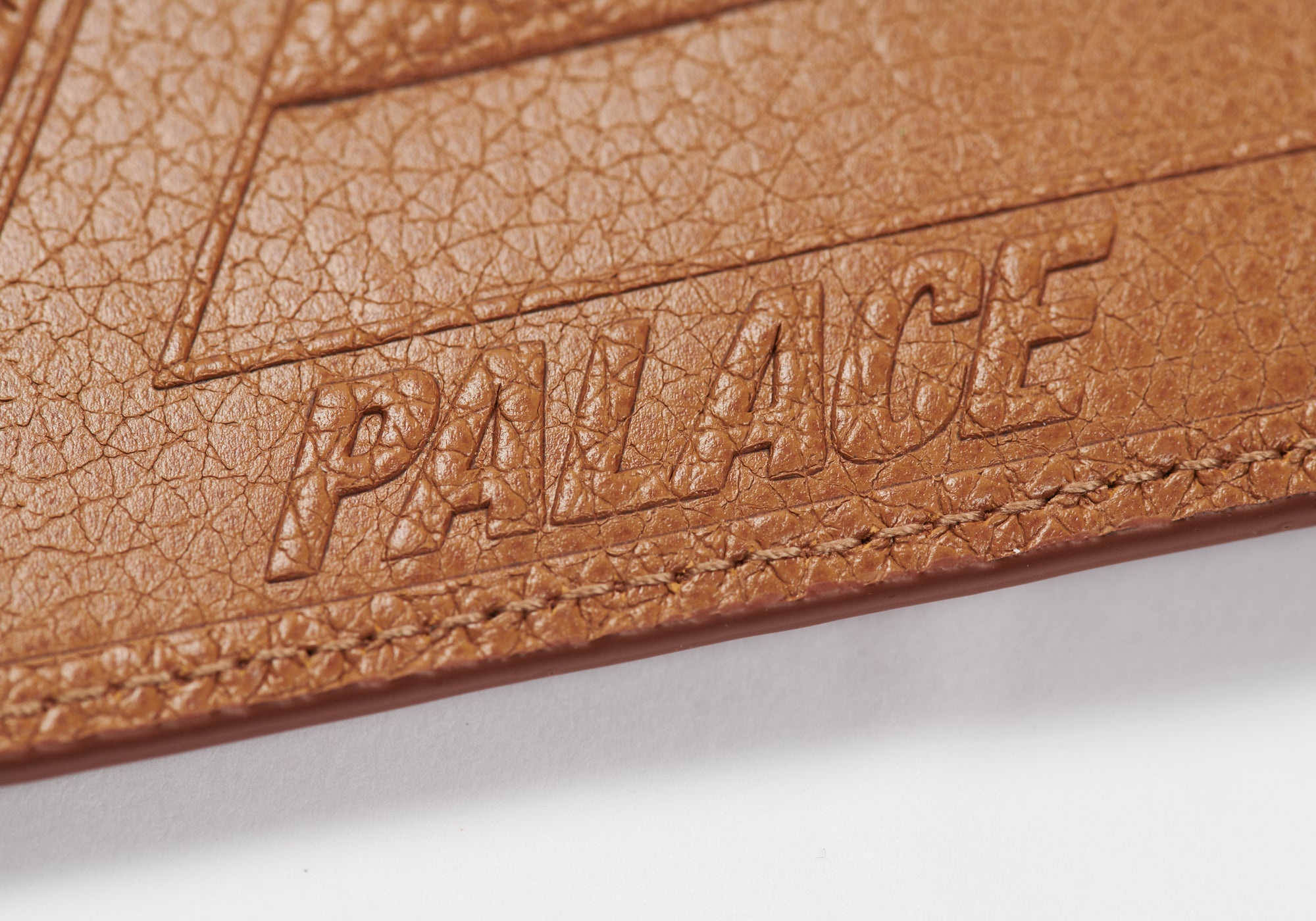 P EMBOSSED BILLFOLD WALLET BROWN - 4