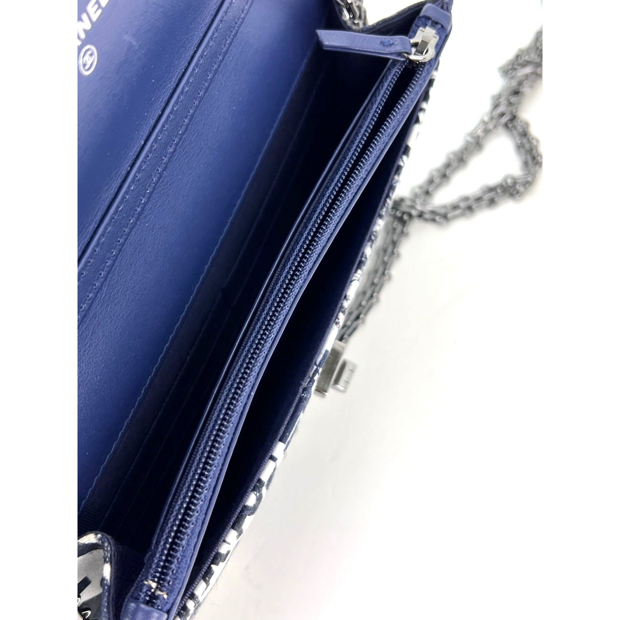 Chanel Reissue 2.55 Quilted Printed Canvas Limited Edition Wallet on a Chain Clutch RARE - 10