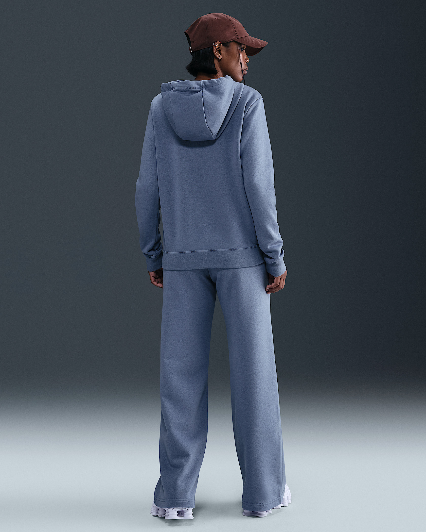 Nike Sportswear Club Fleece Women's Mid-Rise Wide-Leg Sweatpants - 4