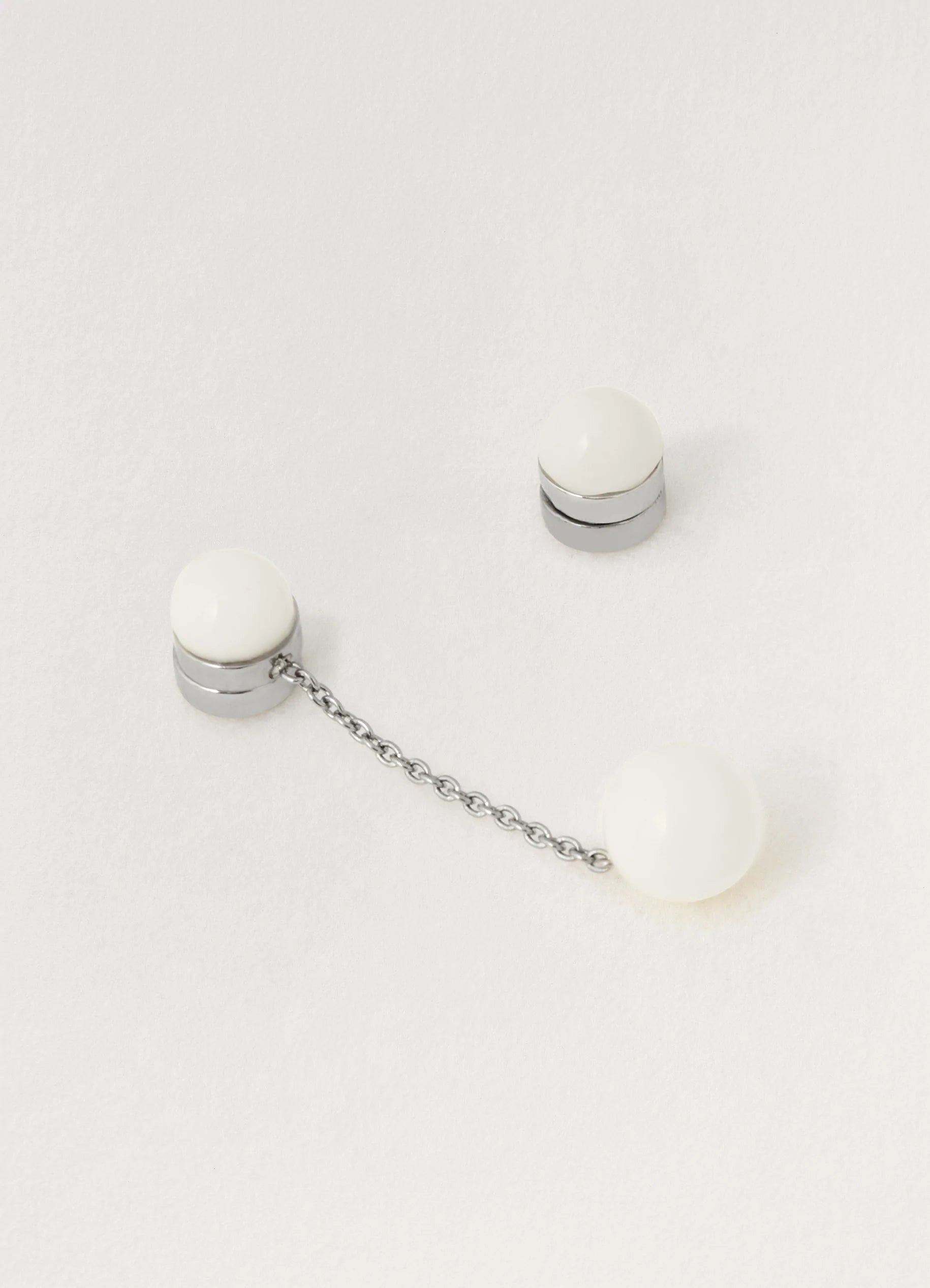 BEAUTY SPOT ASYMETRICAL
BRASS - 2