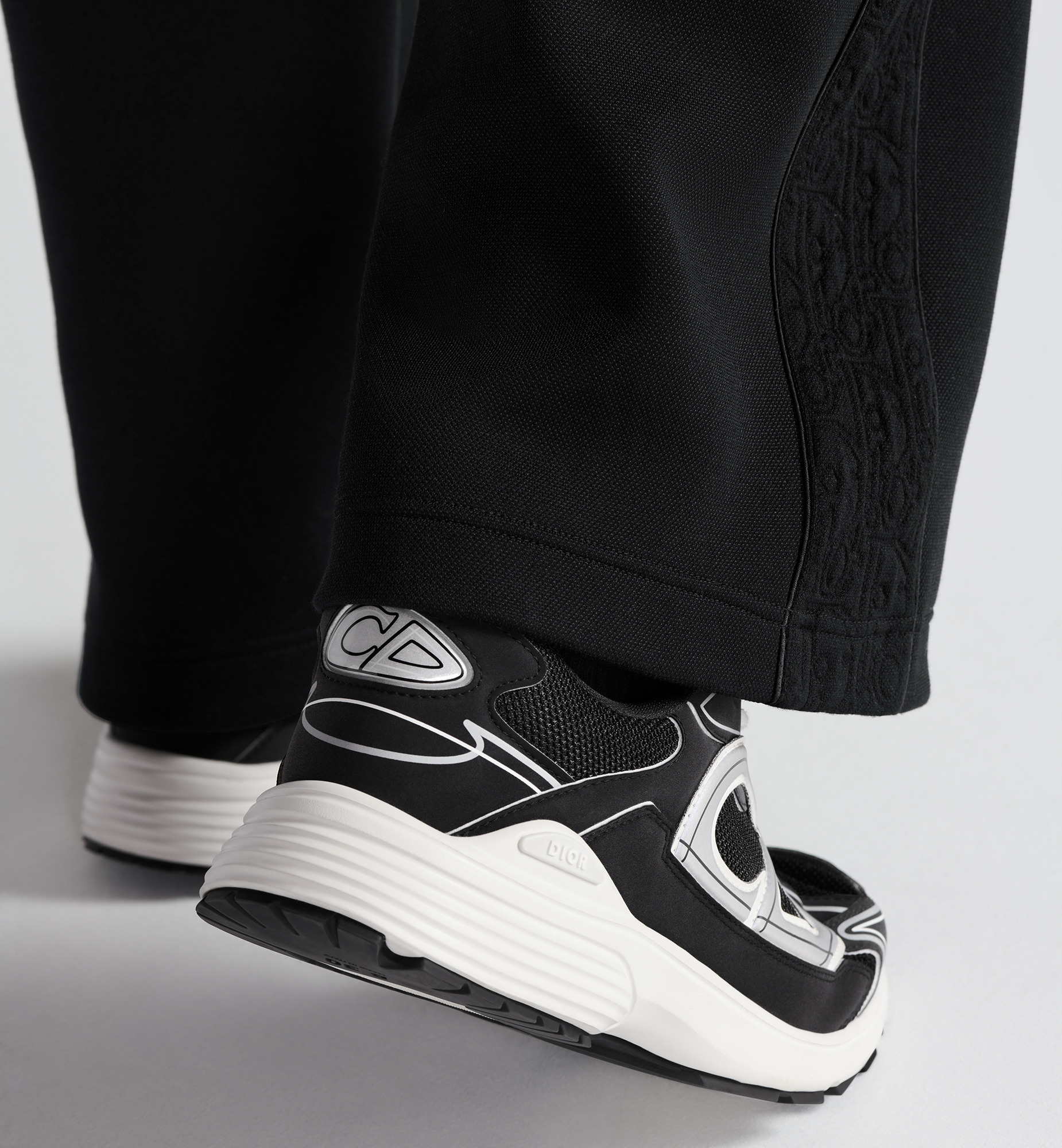 B30 Sneaker - 4