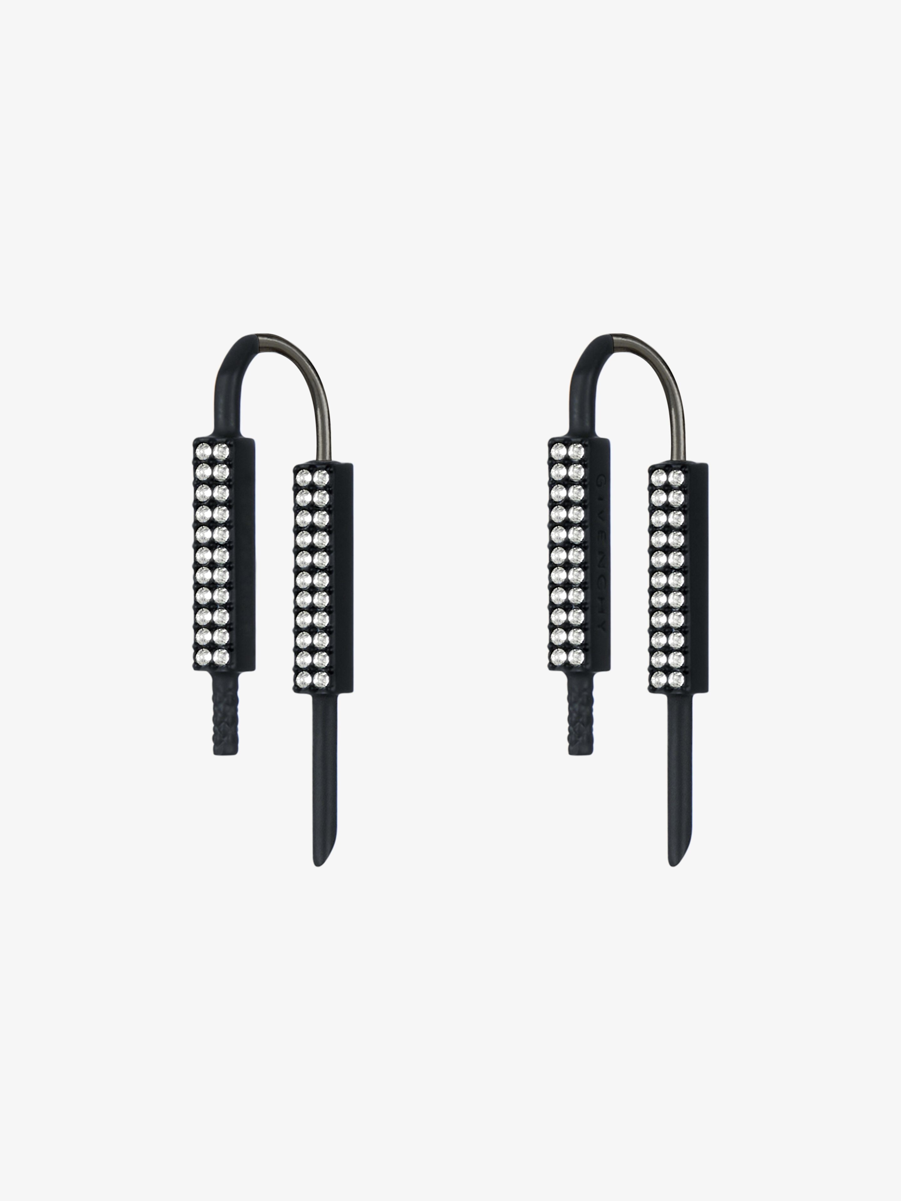 U LOCK BLACK EARRINGS WITH CRYSTALS - 4