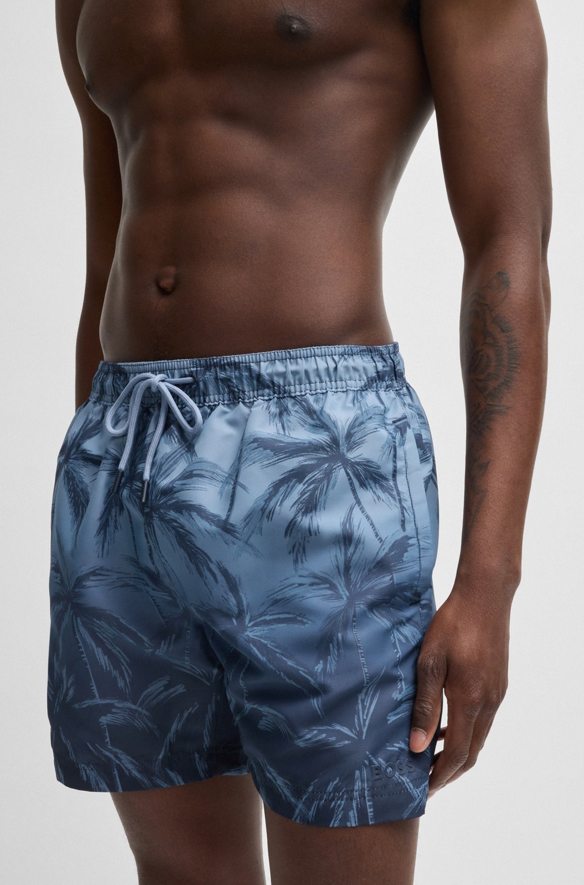 QUICK-DRY SWIM SHORTS WITH SEASONAL PRINT - 3