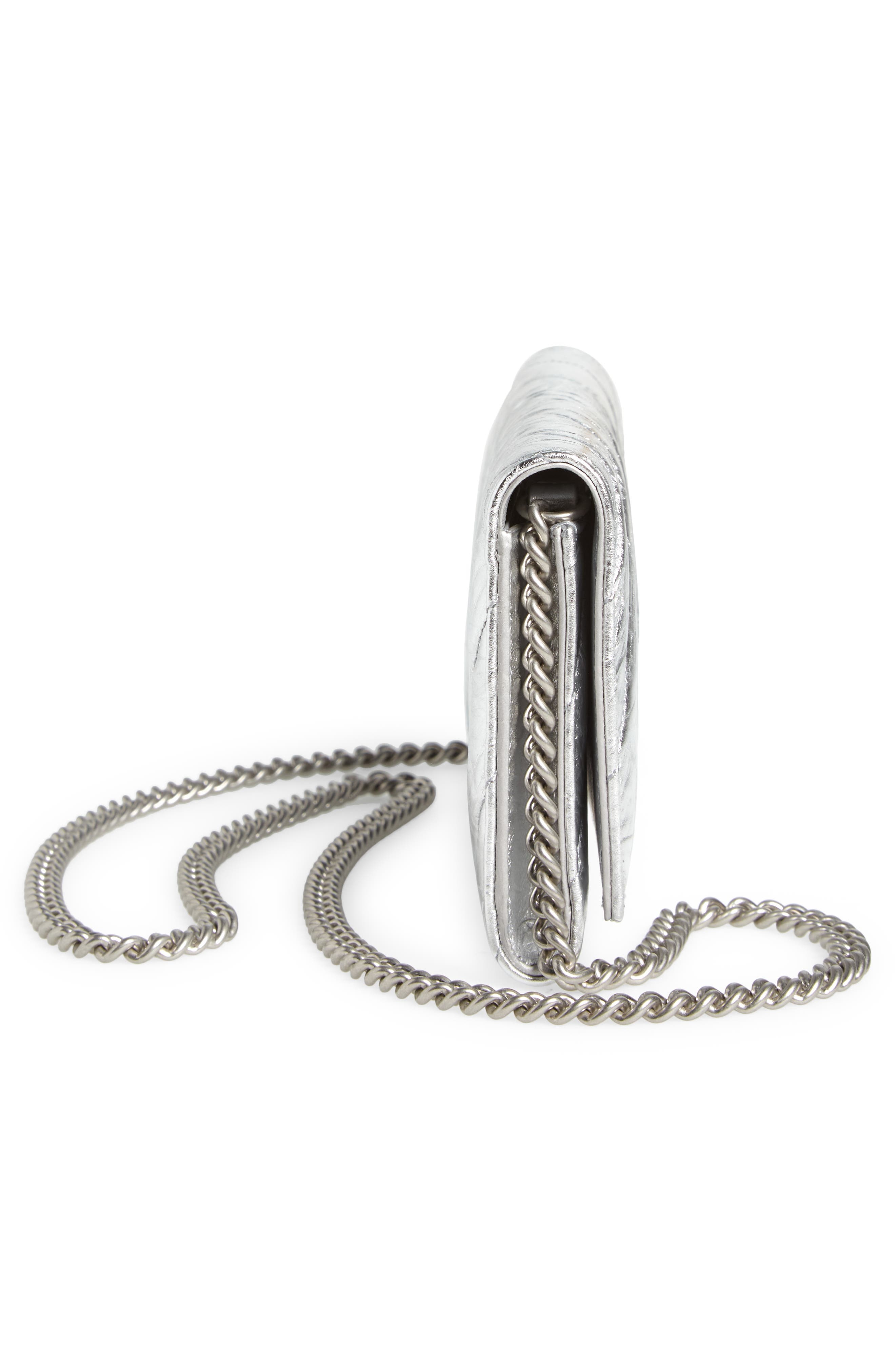 Crush Crossbody Wallet on a Chain - 6