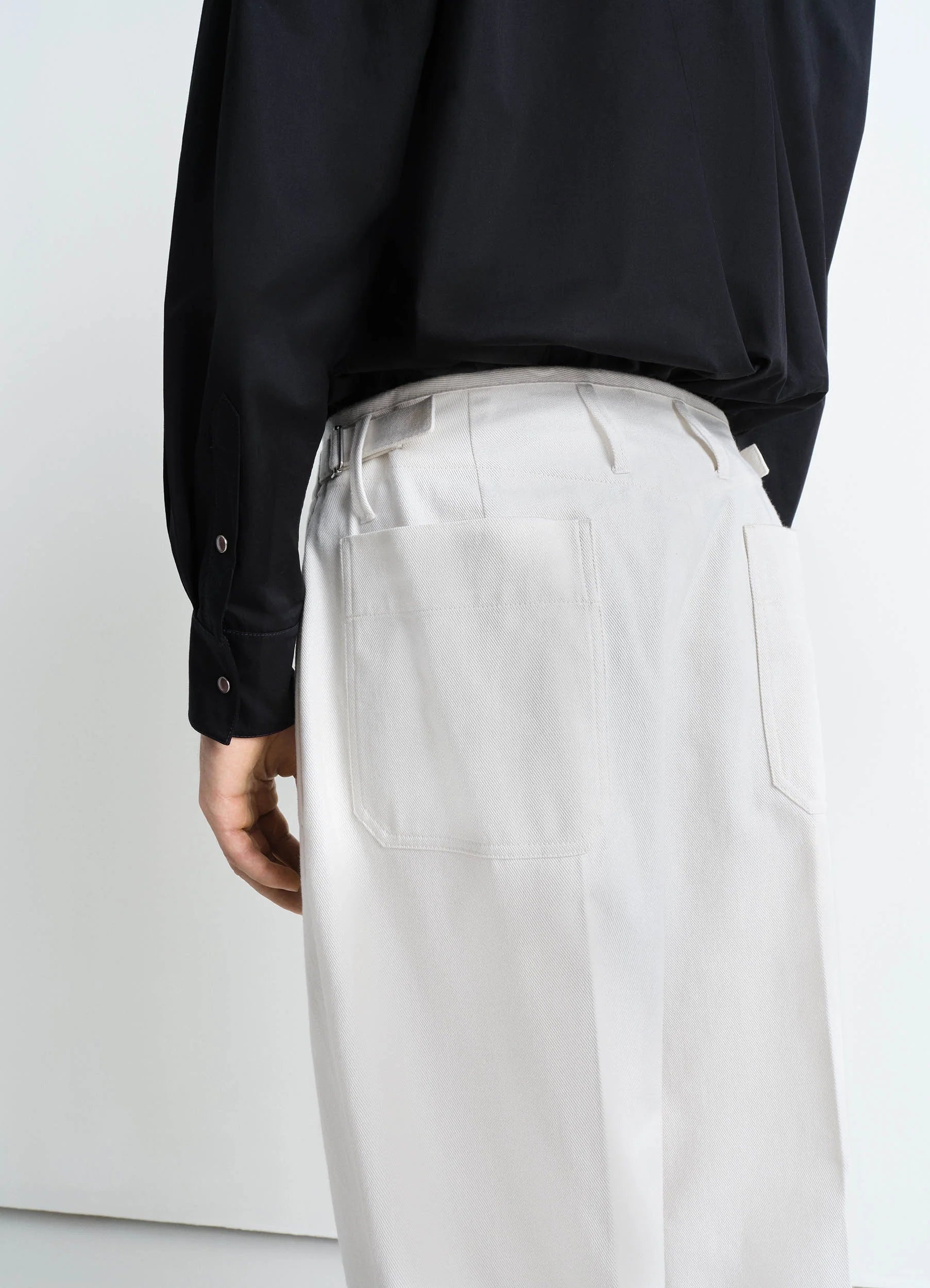 PLEATED CARROT PANTS - 3