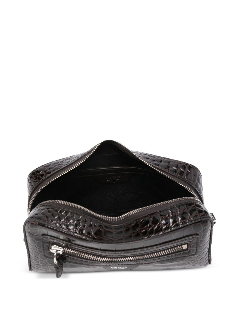crocodile-embossed wash bag 3