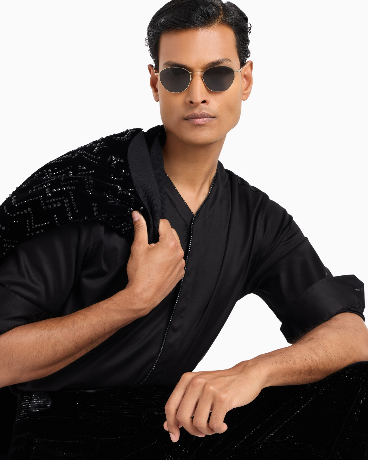 Giorgio’s velvet bomber jacket with applied rhinestones - 7