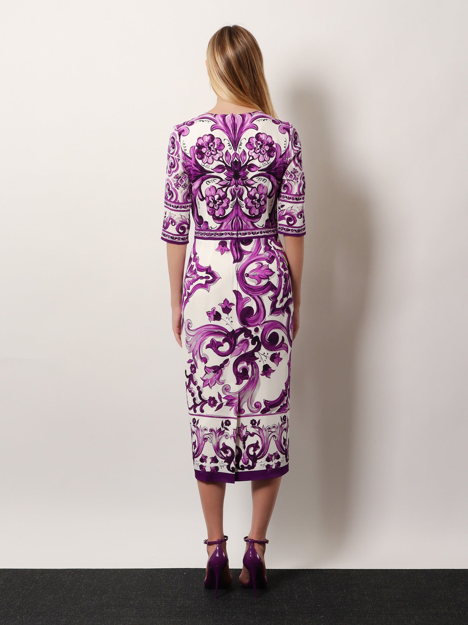 Silk Midi Pencil Dress With Maiolica Print - 3
