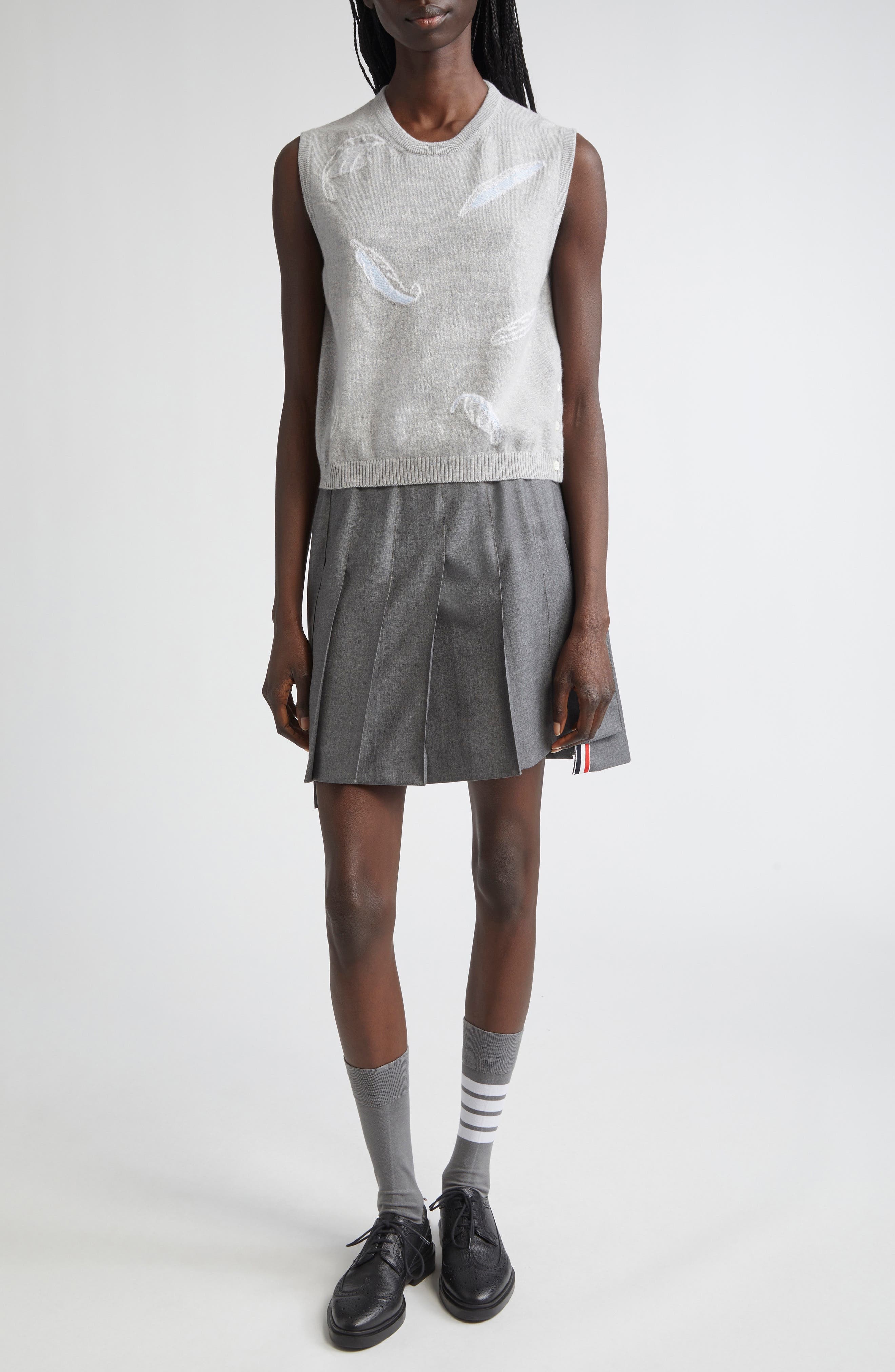 Thom Browne Feather Intarsia Cashmere Sweater Vest in Pale Grey at Nordstrom - 2