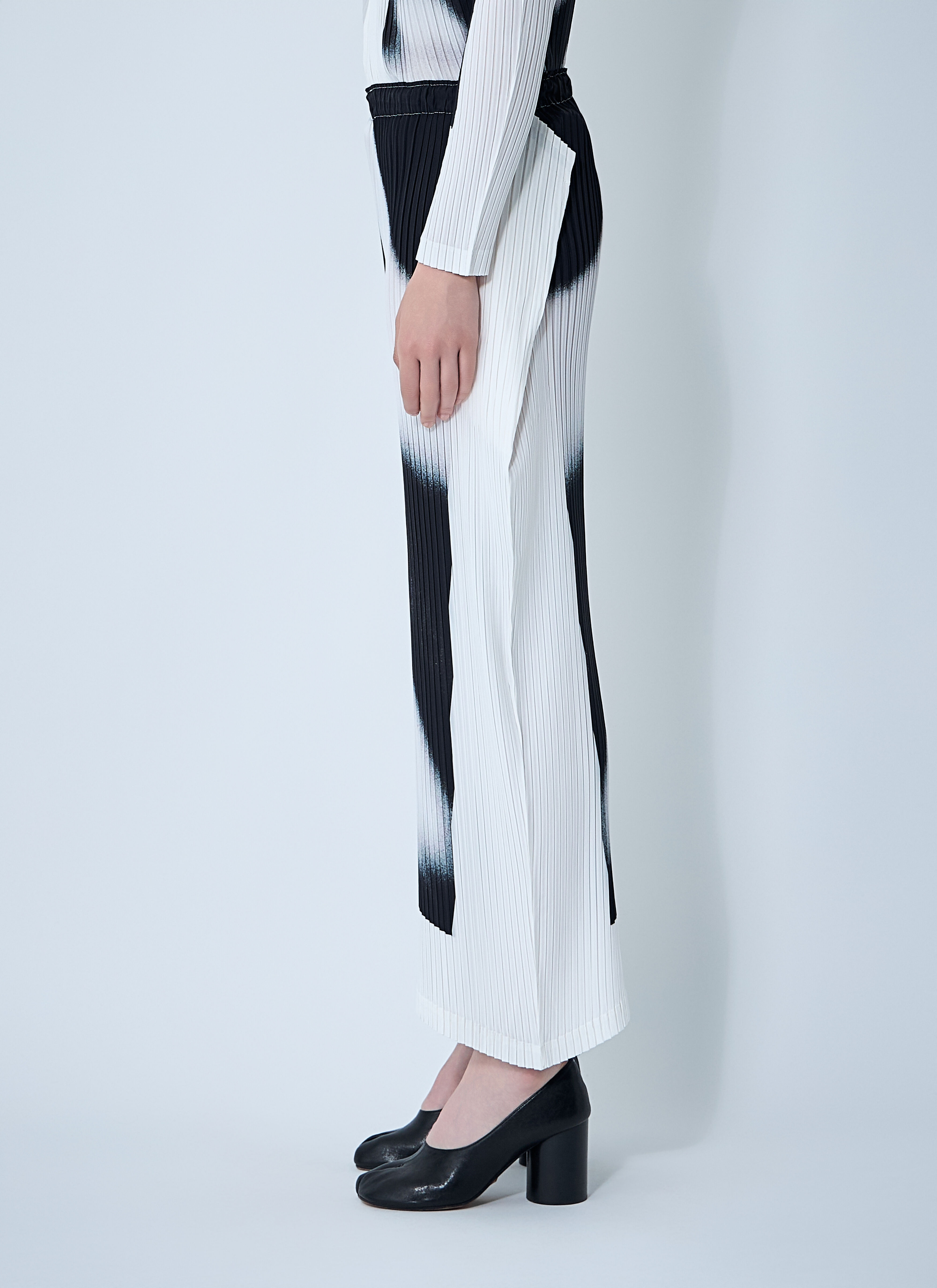 Shadow Study Pants - 3