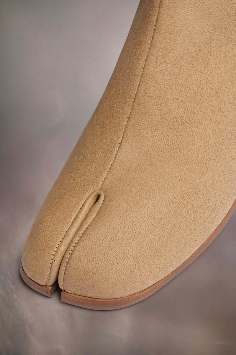Tabi ankle boots 4