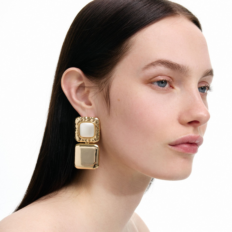 Mottled Gold Pearl Tiered Earrings 4