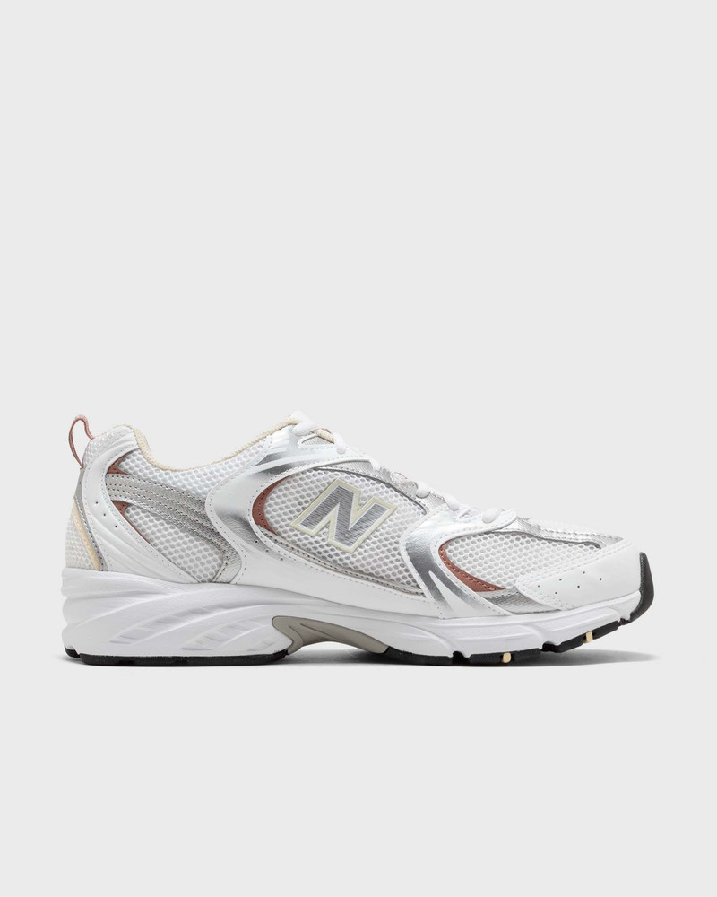 New Balance 530 outlook