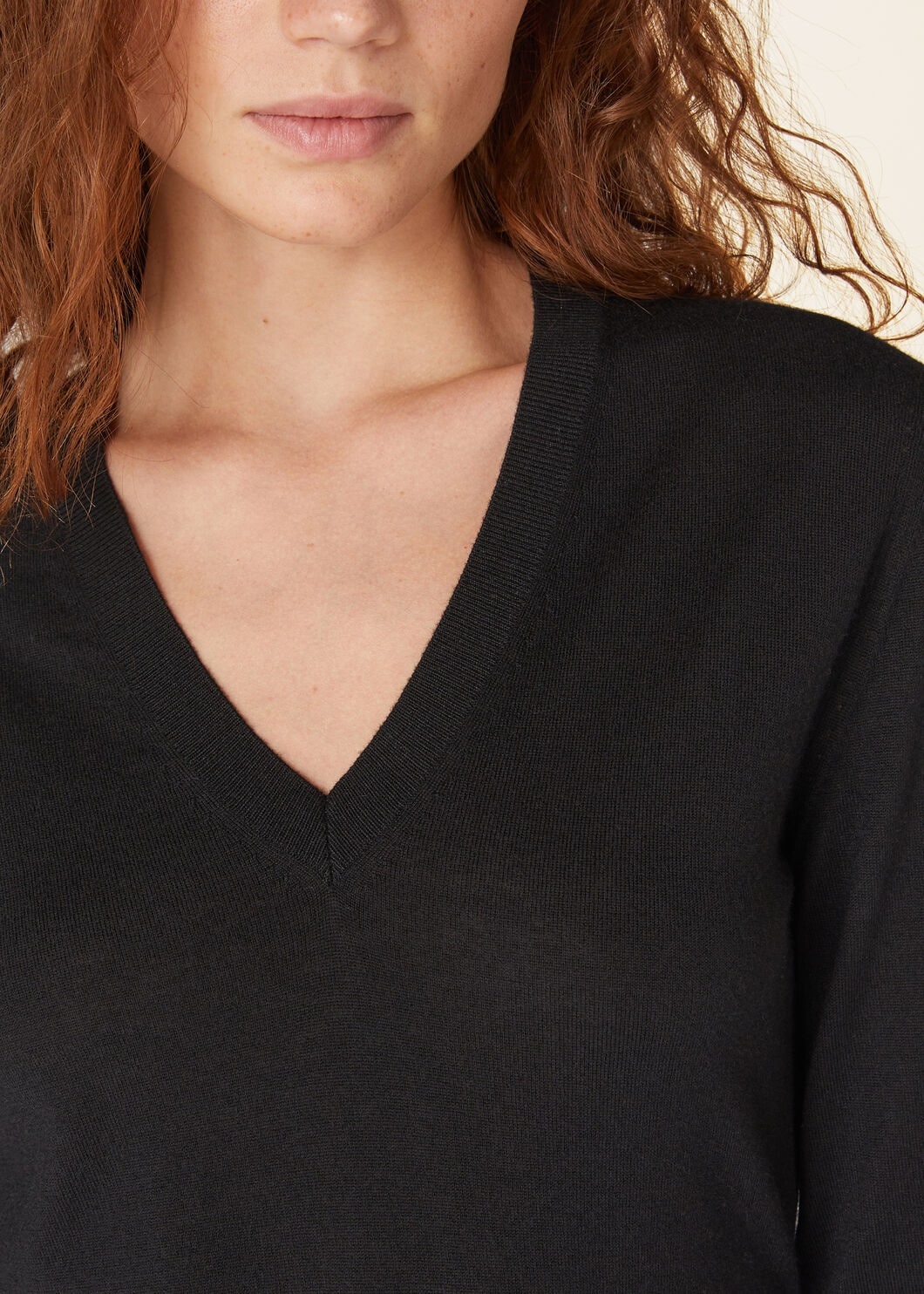 New Piuma V-Neck - 3