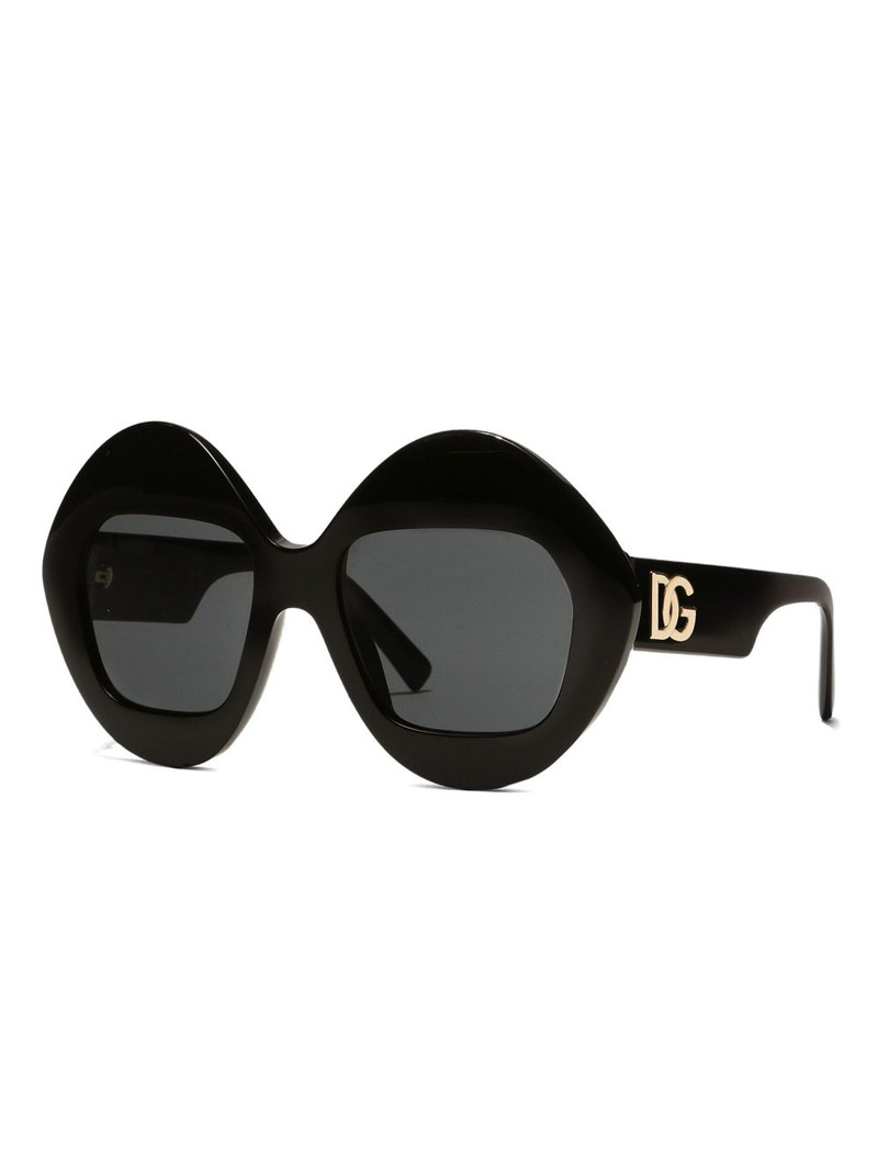 Dolce & Gabbana logo-plaque sunglasses outlook