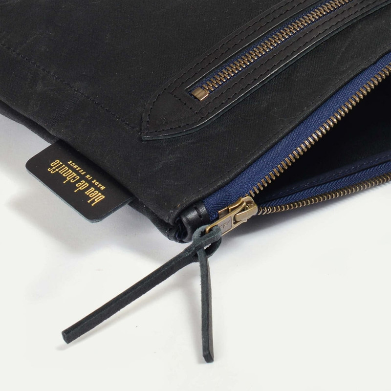 ZÈBRE VANITY CASE - BLACK WAX 4