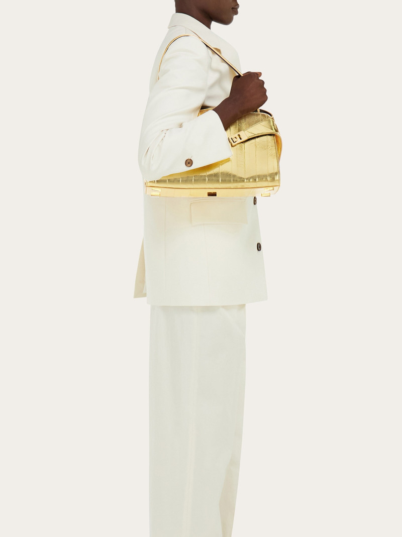 FERRAGAMO Hug soft bicolor shoulder bag (M) outlook