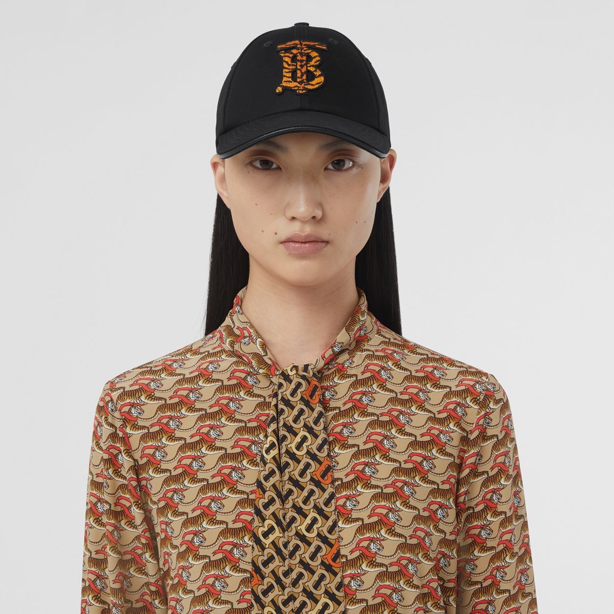 Tiger Graphic and Monogram Silk Pussy-bow Blouse - 3