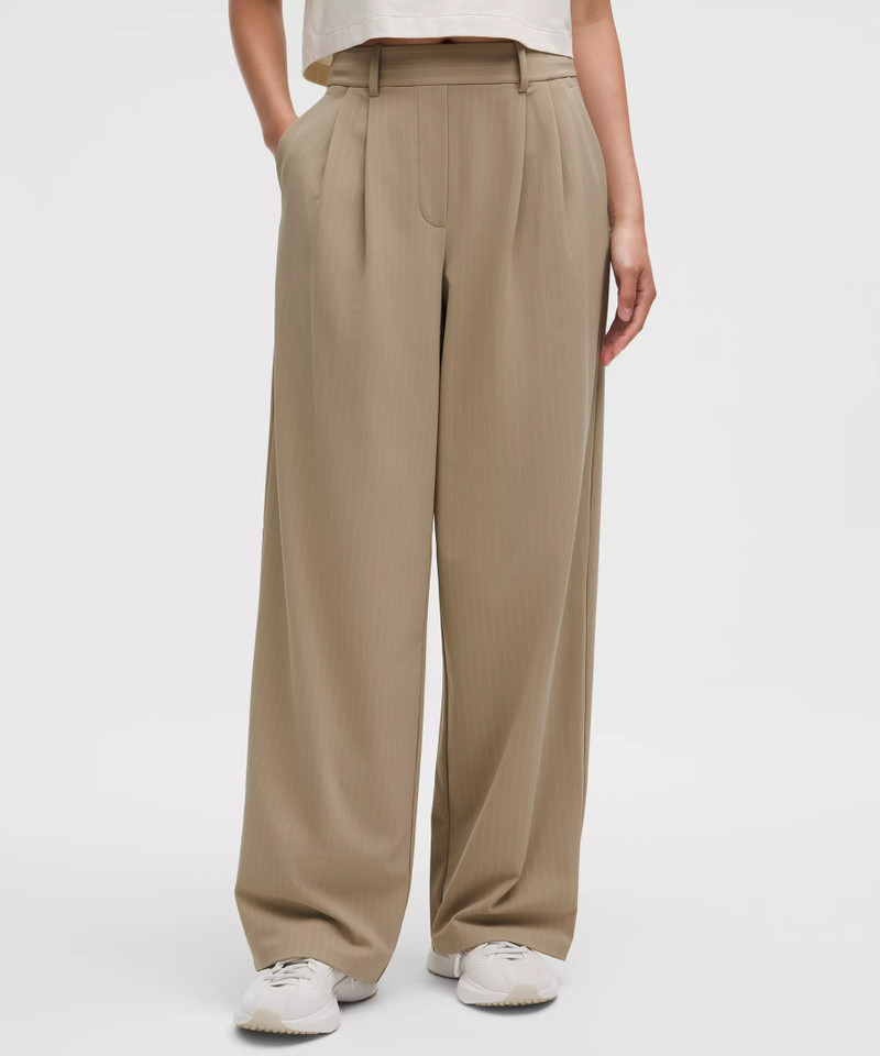 lululemon Daydrift High-Rise Wide-Leg Trouser *Regular outlook