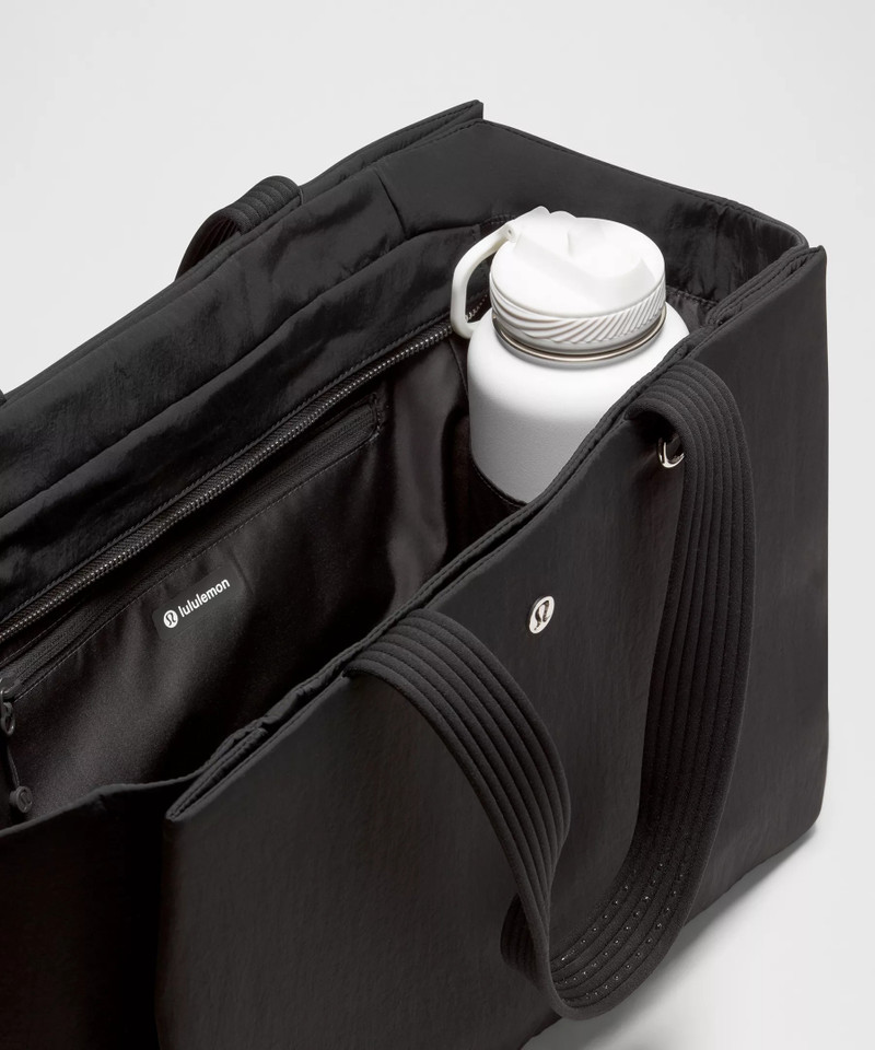 Triple Compartment Tote Bag 18L 5