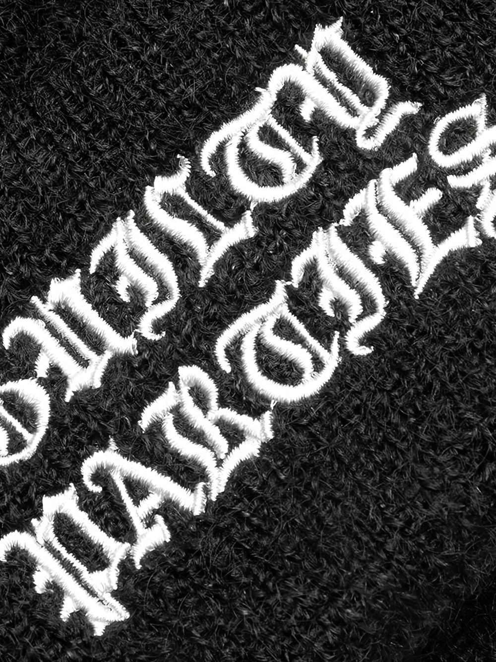 Watch beanie - 3